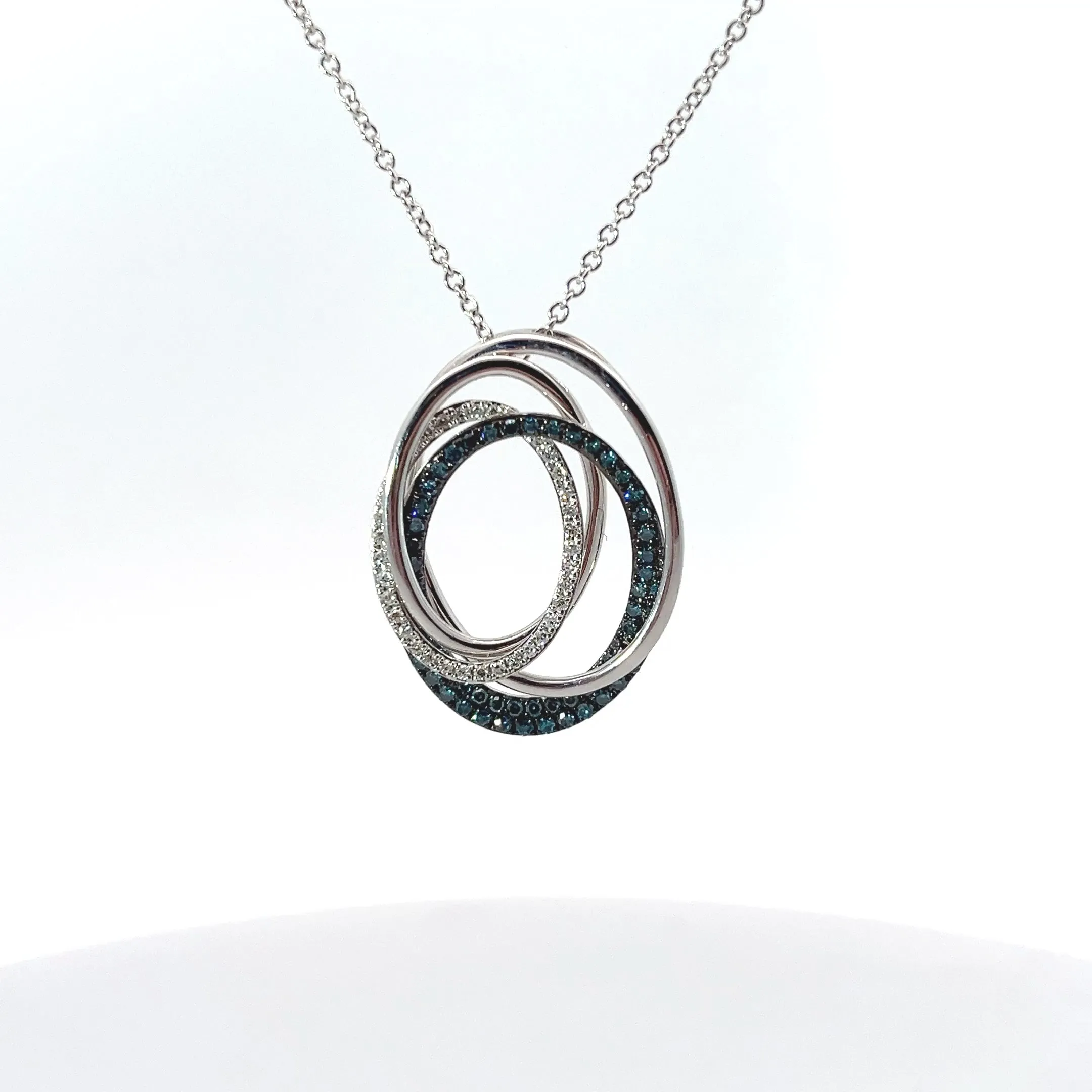 14k White Gold .45ct G SI1 Round White and Blue Diamond Pendant Preloved Bella Bleu Effy