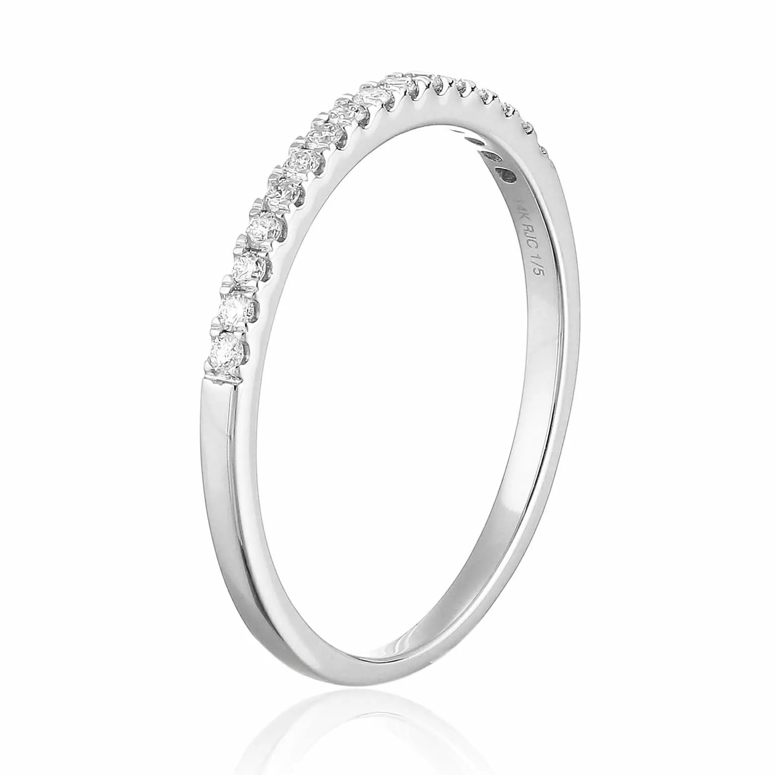 1/5 cttw Diamond Wedding Band in 14k Gold