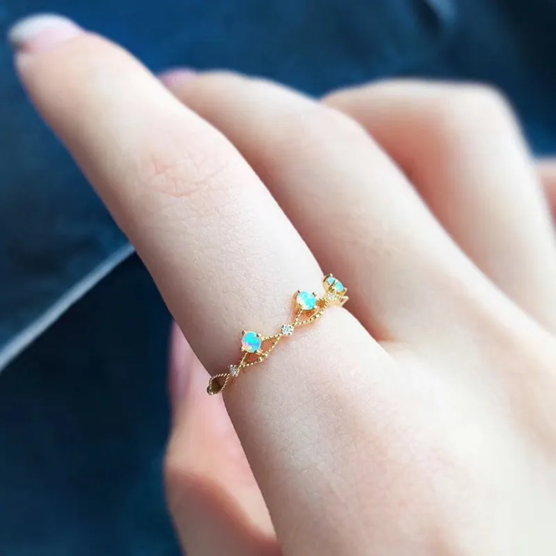18K Gold Round Cut Natural Opal Diamond Exquisite Ring