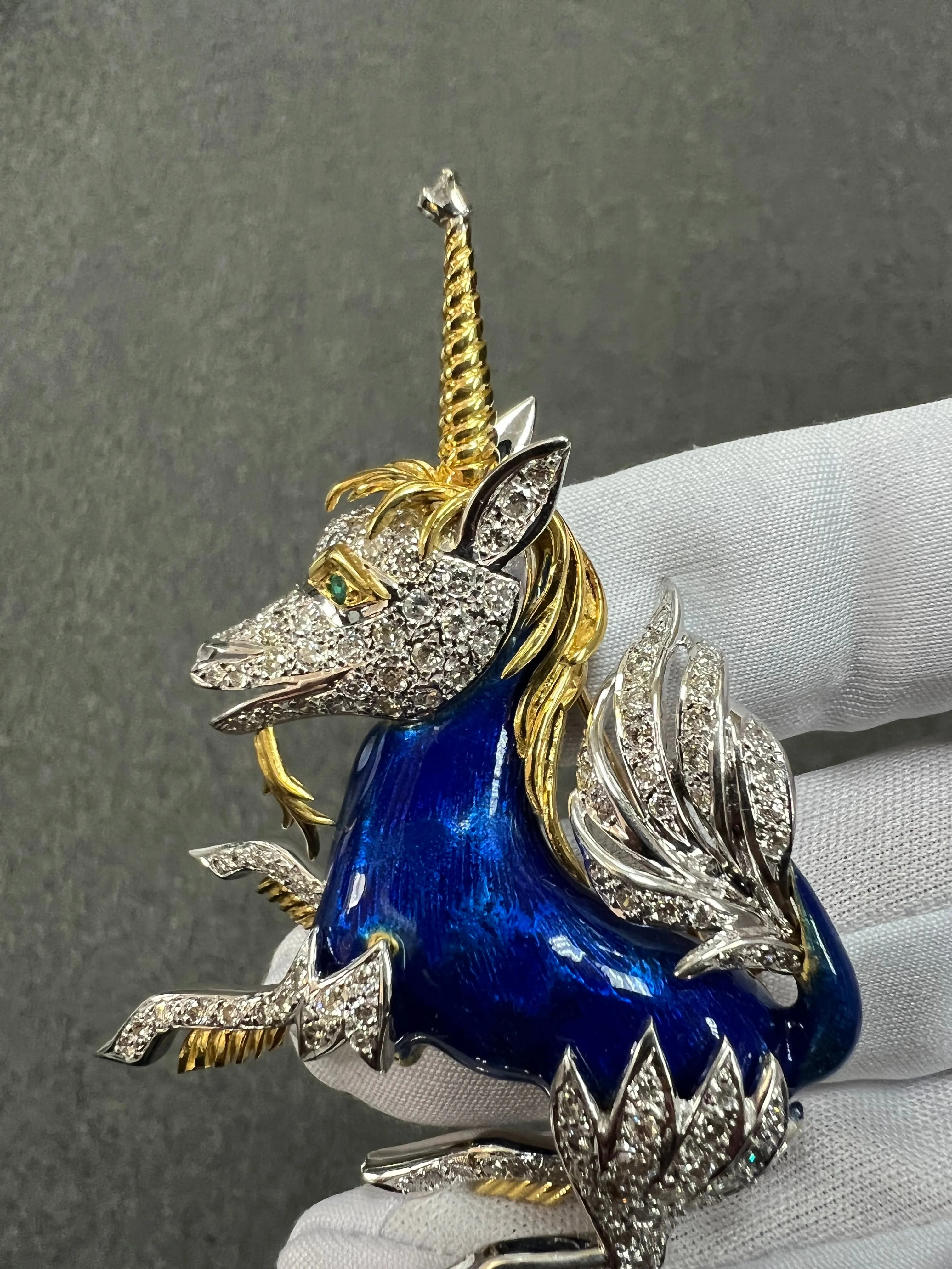 1970s Unicorn Enamel Diamond 18k Yellow Gold Brooch