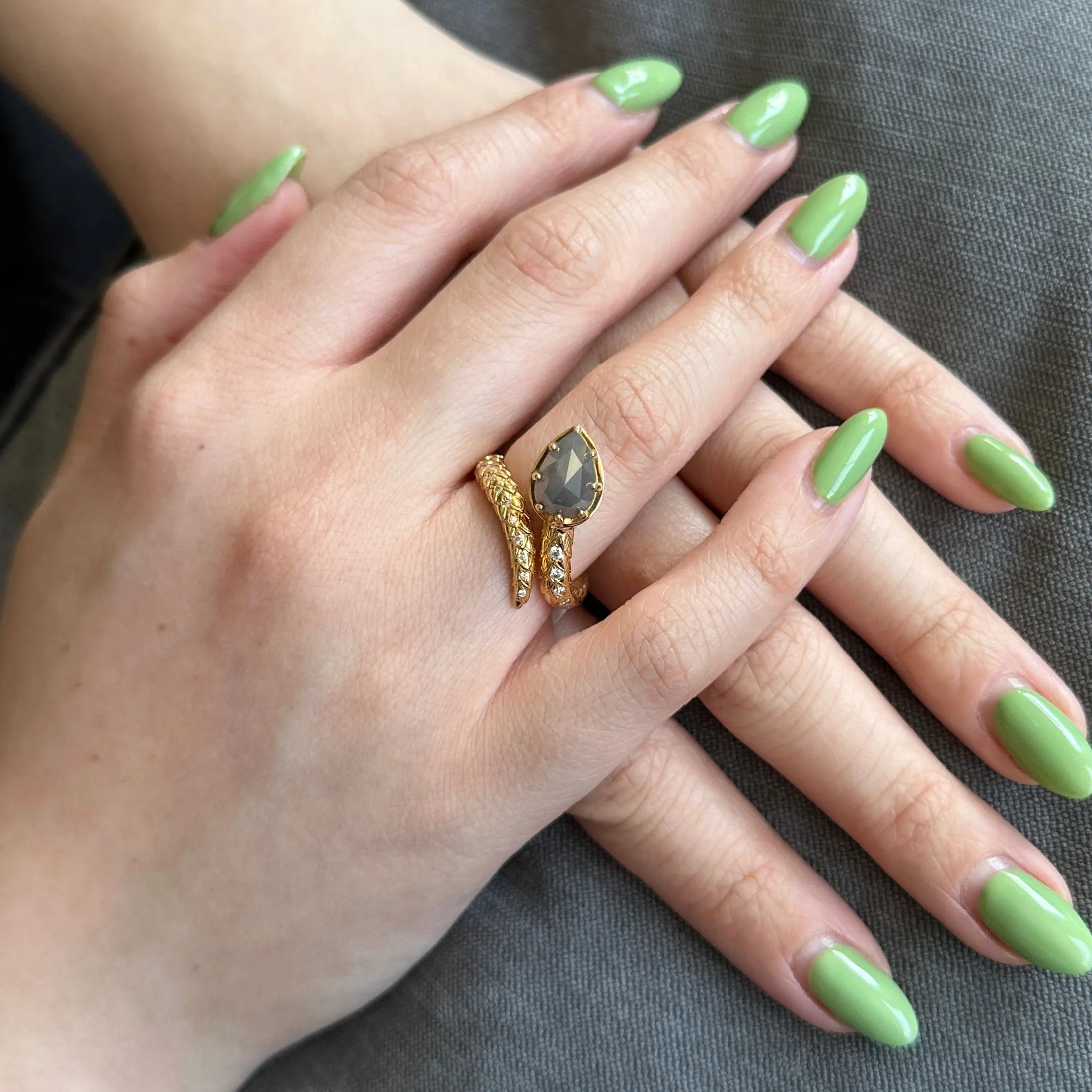 3.45ct Grey & White Diamond Statement Snake Ring set in 18k Yellow Gold