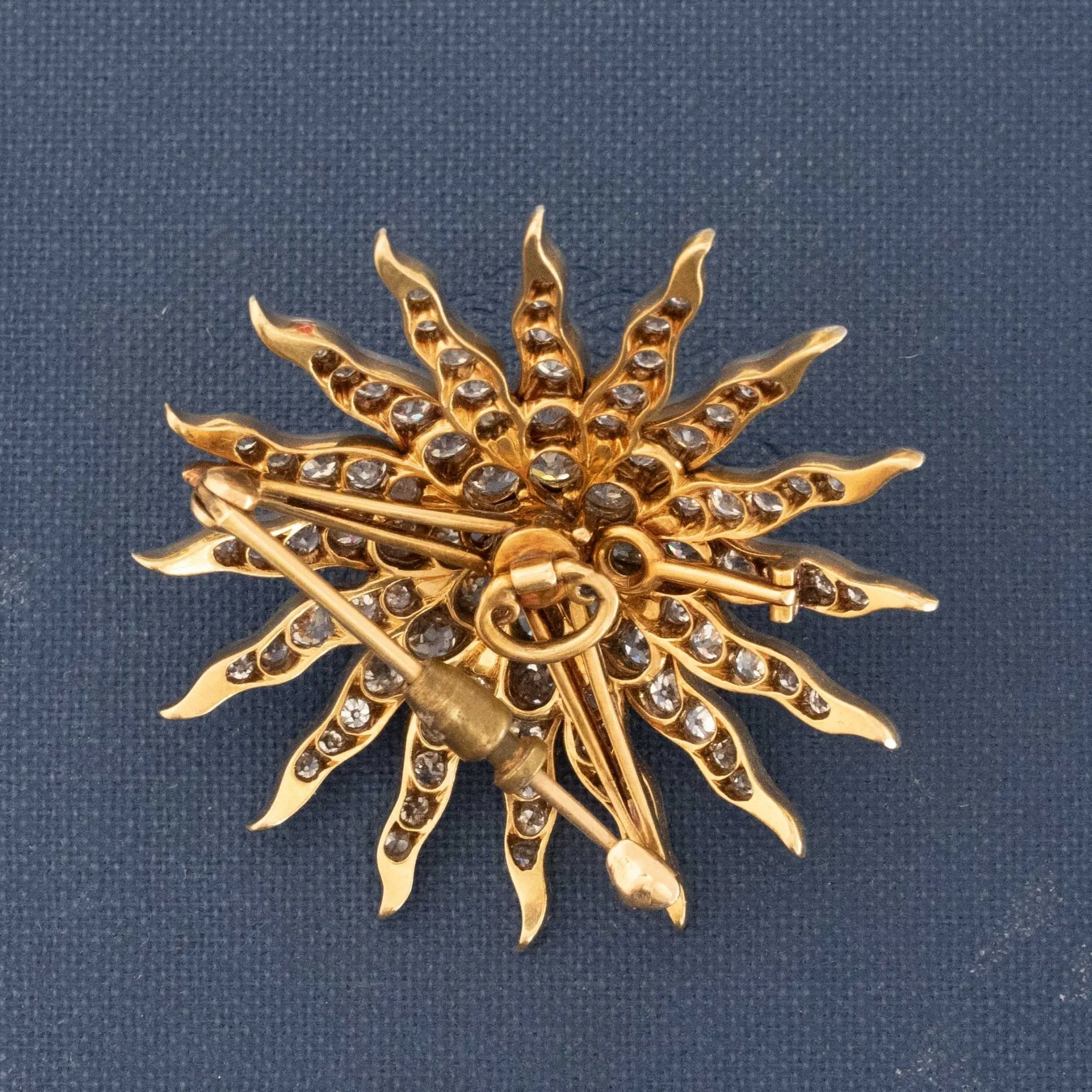 3.97ctw Edwardian Diamond Starburst Brooch/Pendant