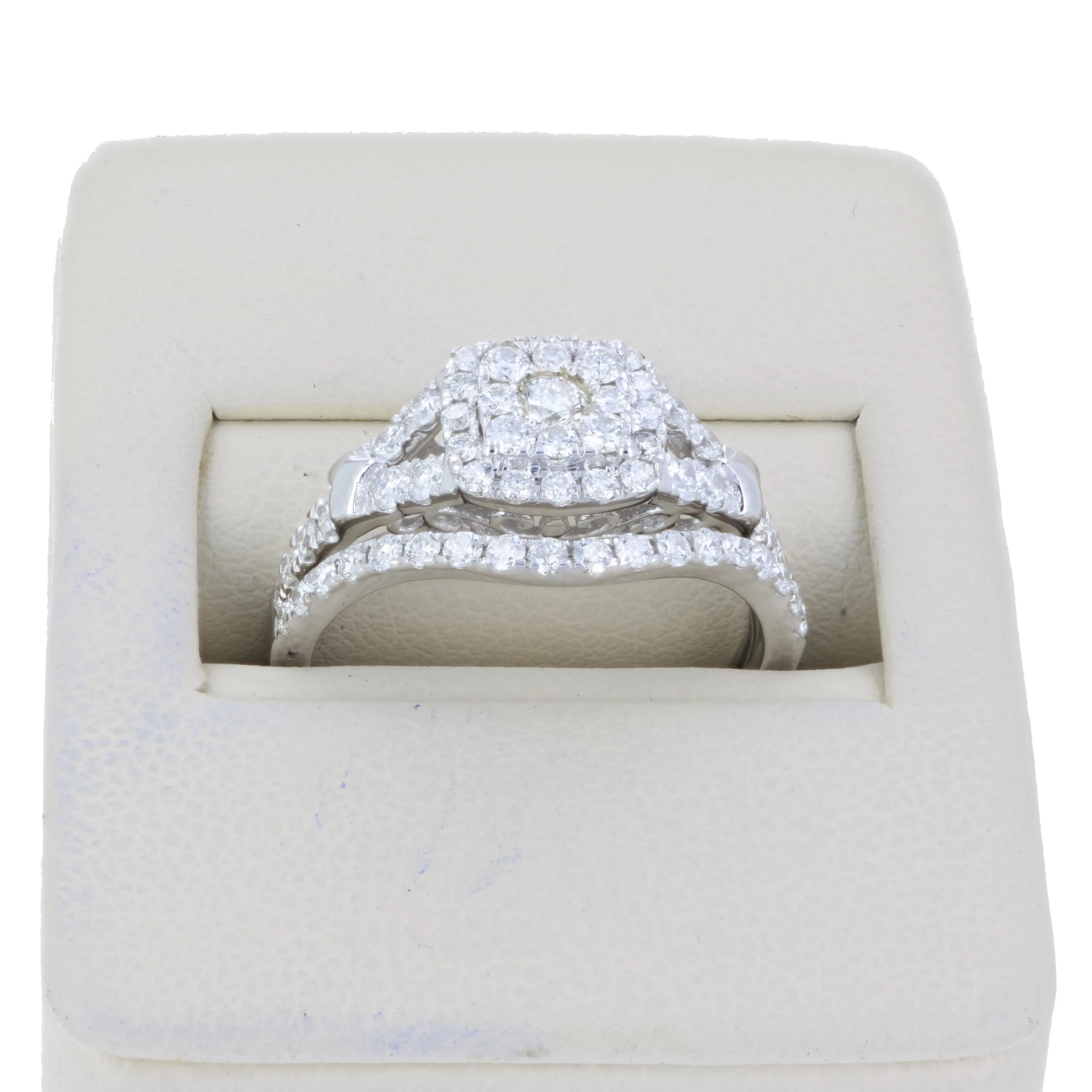 7/8 cttw Diamond Split Shank Bridal Set in White Gold