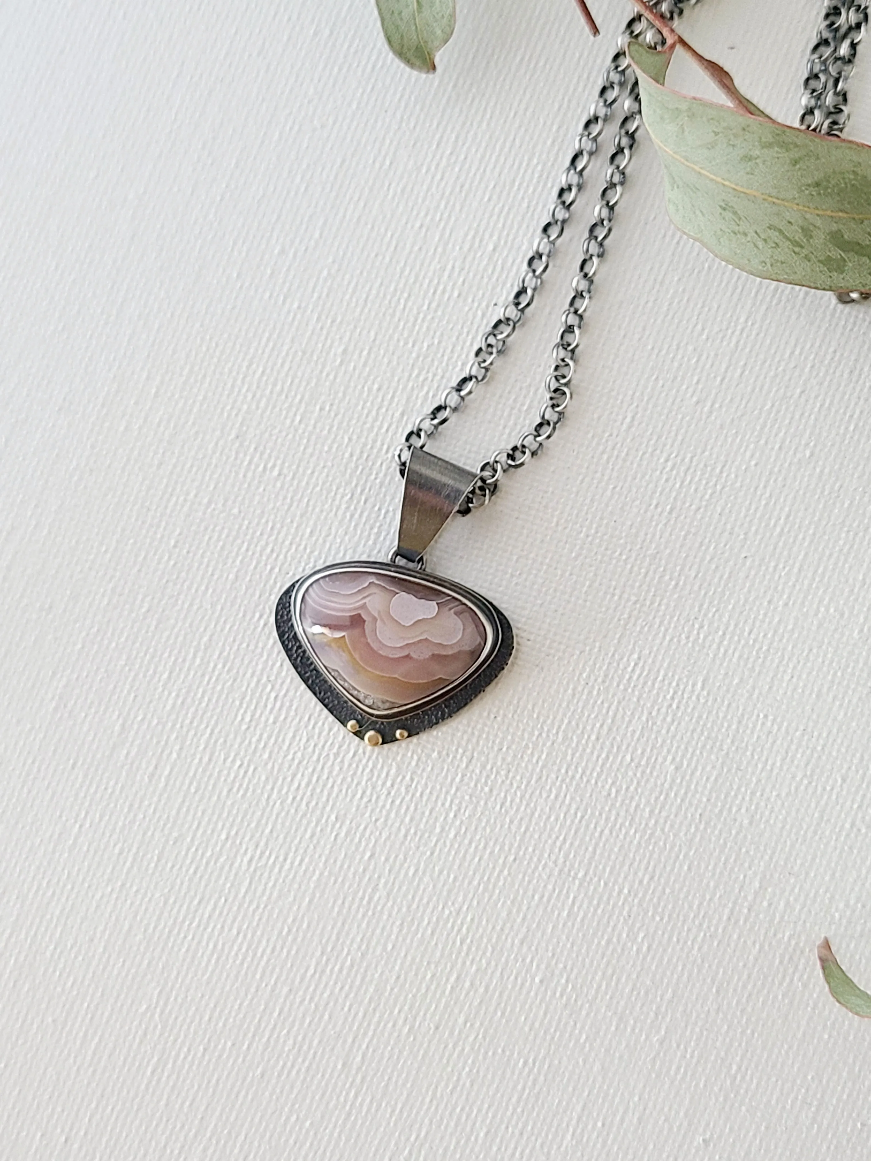 Alba Necklace-Rounded Triangle Agua Nueva Agate-SS/14k