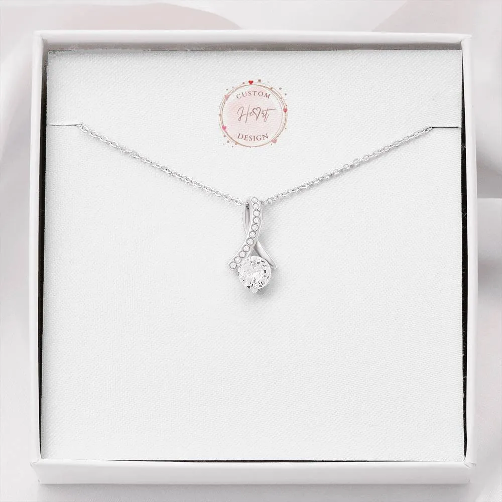 Alluring Beauty Solitaire Necklace