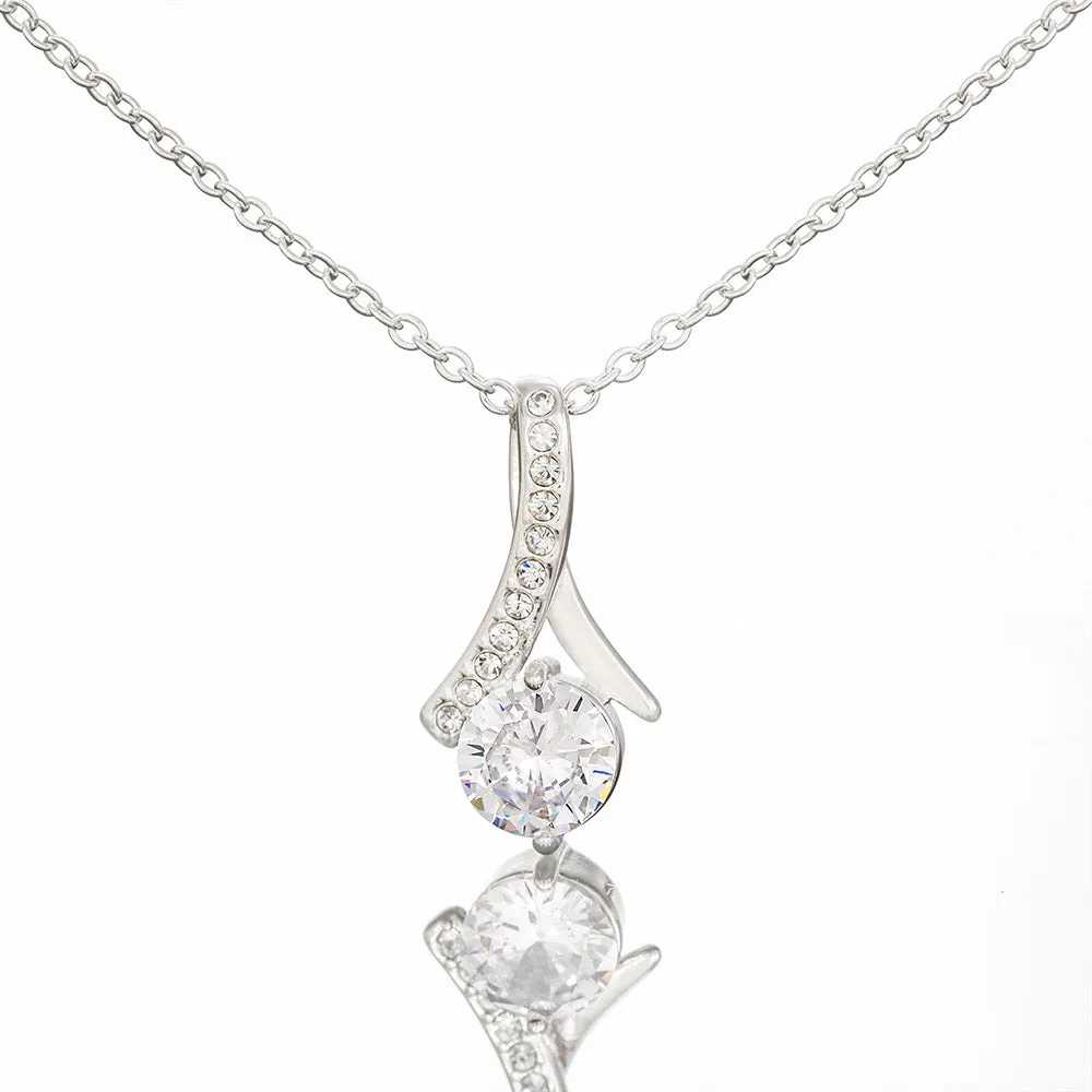 Alluring Beauty Solitaire Necklace