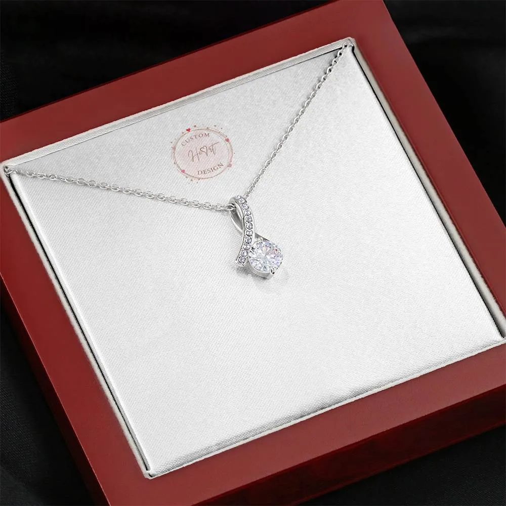 Alluring Beauty Solitaire Necklace