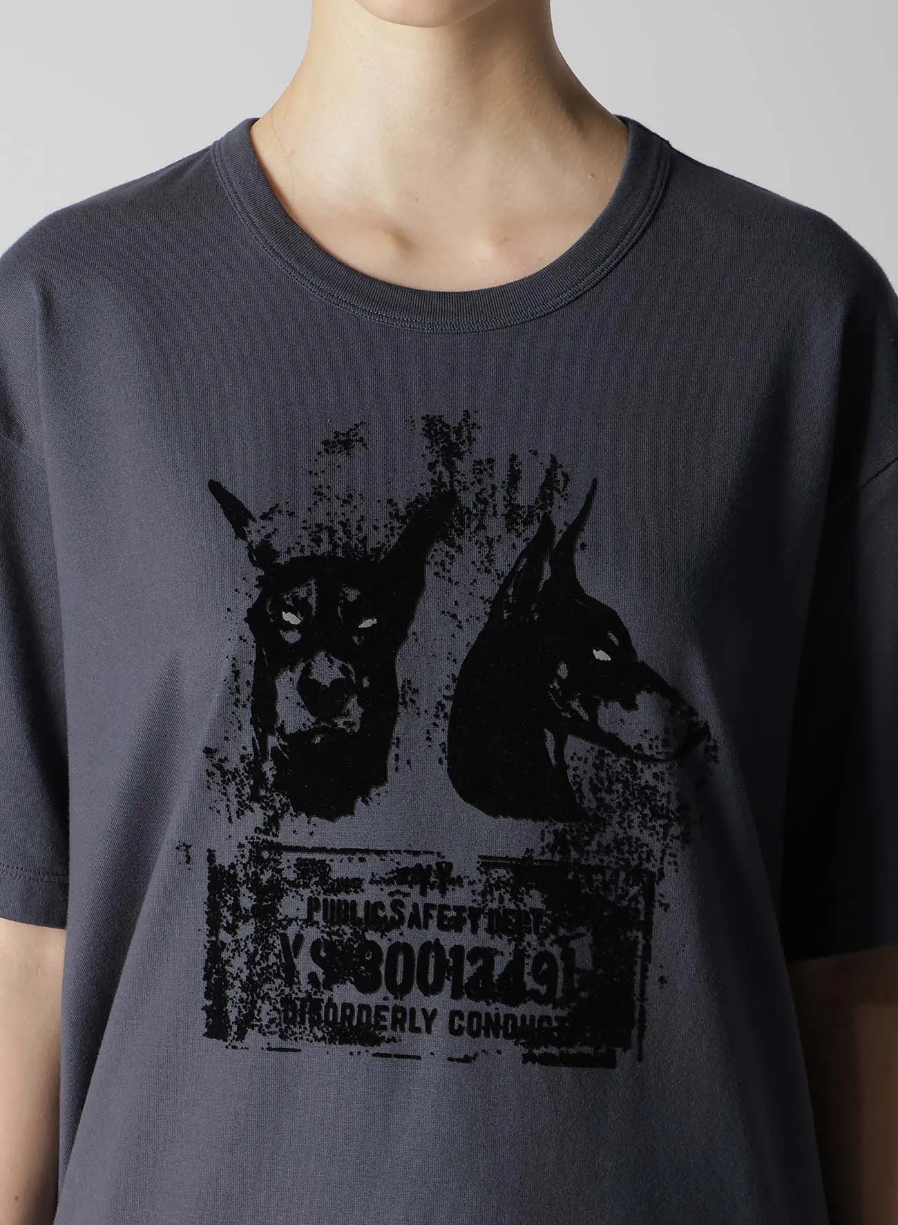 ANIMAL FLOCKED PRINT ROUND NECK SHORT SLEEVE T (DOG)