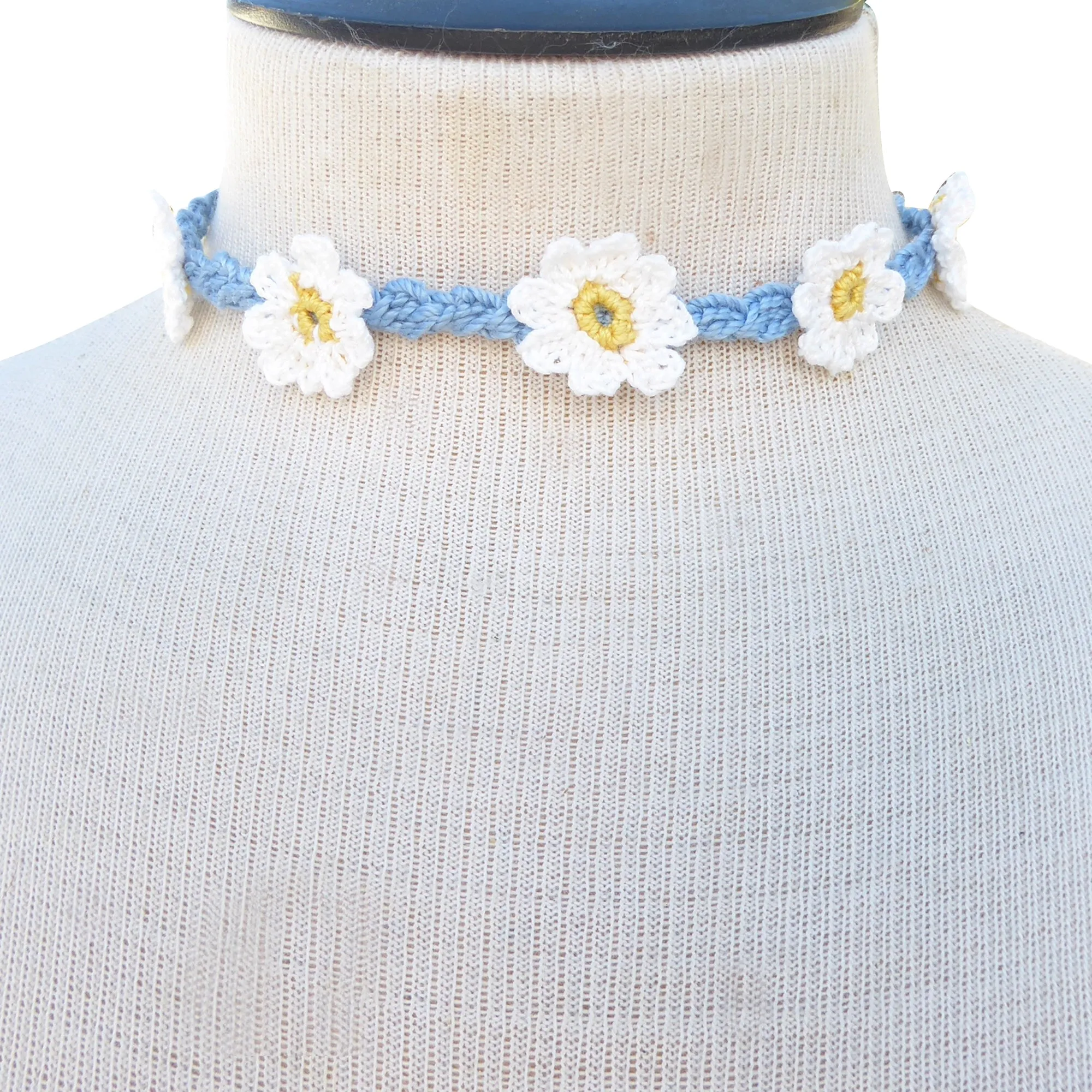 Blue and white daisy crochet set