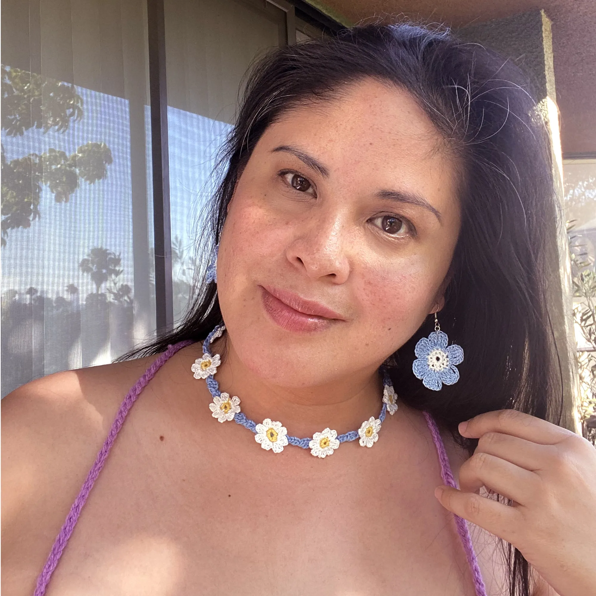 Blue and white daisy crochet set