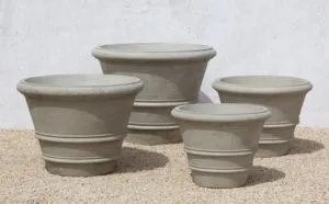 Campania Classic Rolled Rim Planters Large