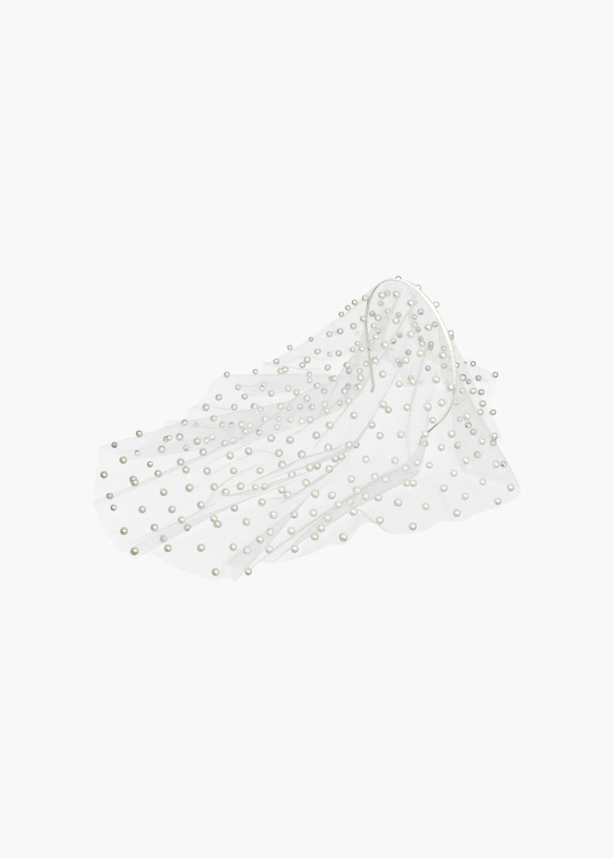 Chiara veil
