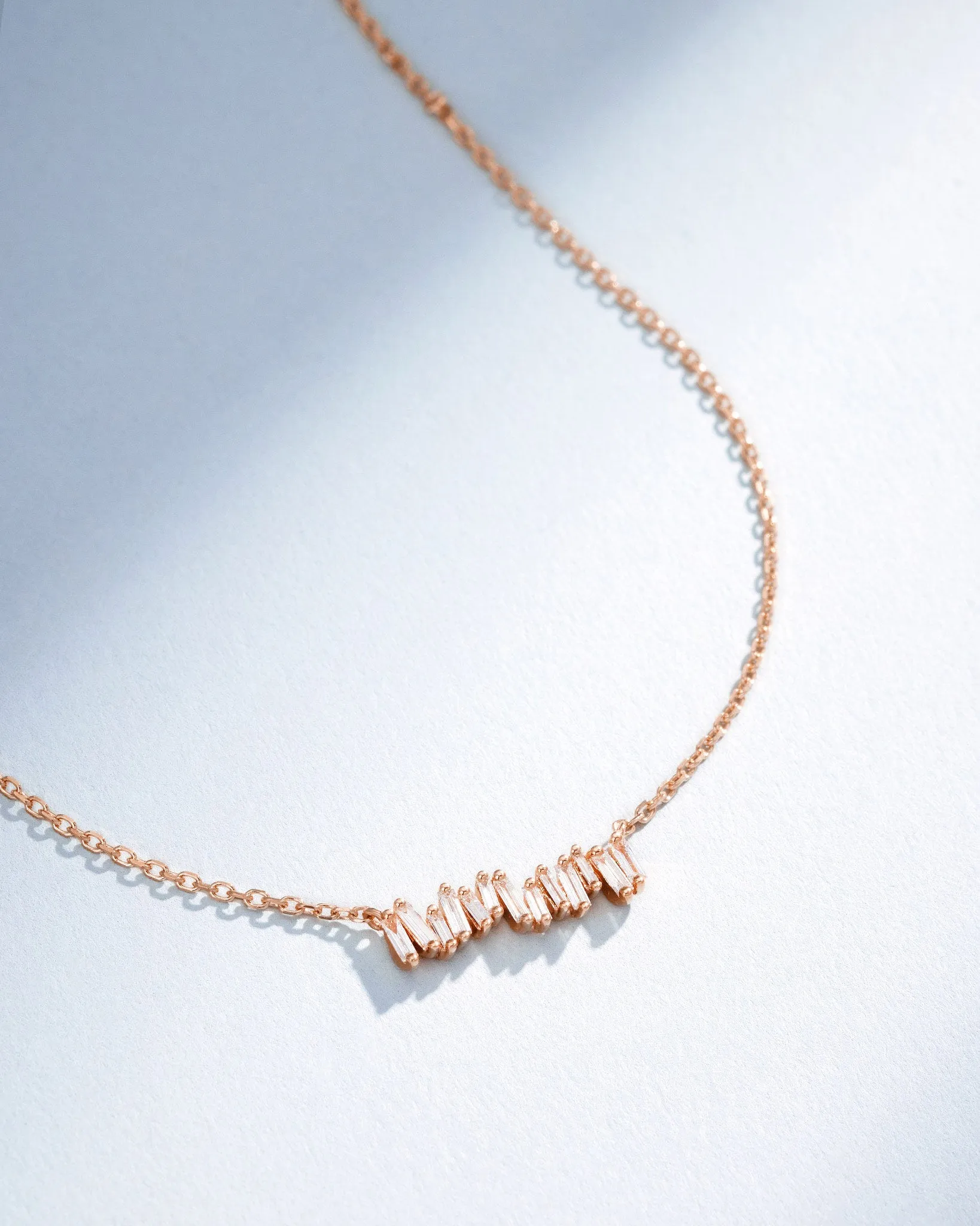 Classic Diamond Mini Bar Pendant