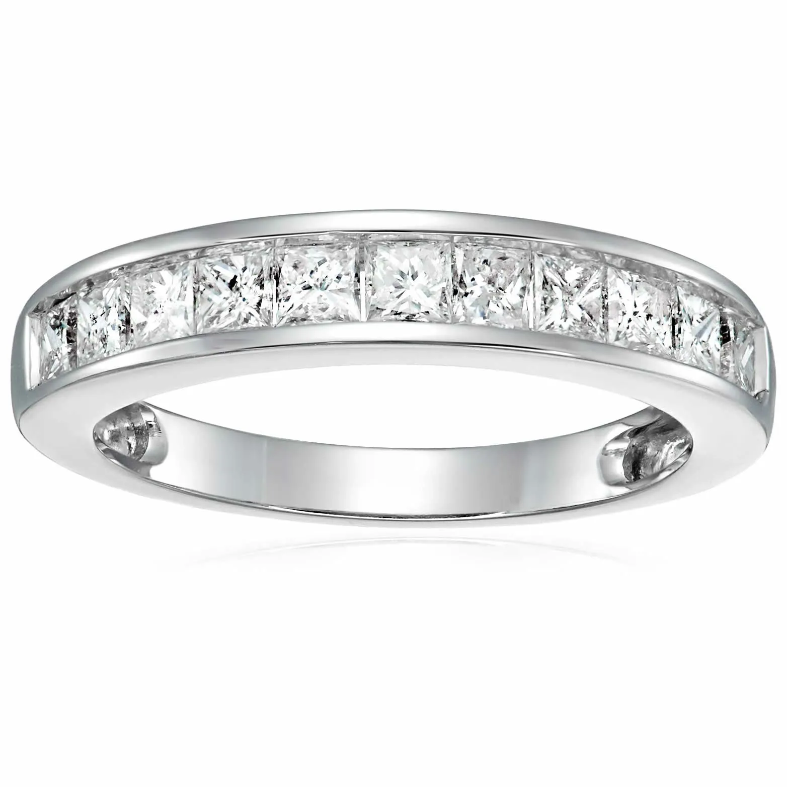 Classic Princess-cut Diamond Wedding Band