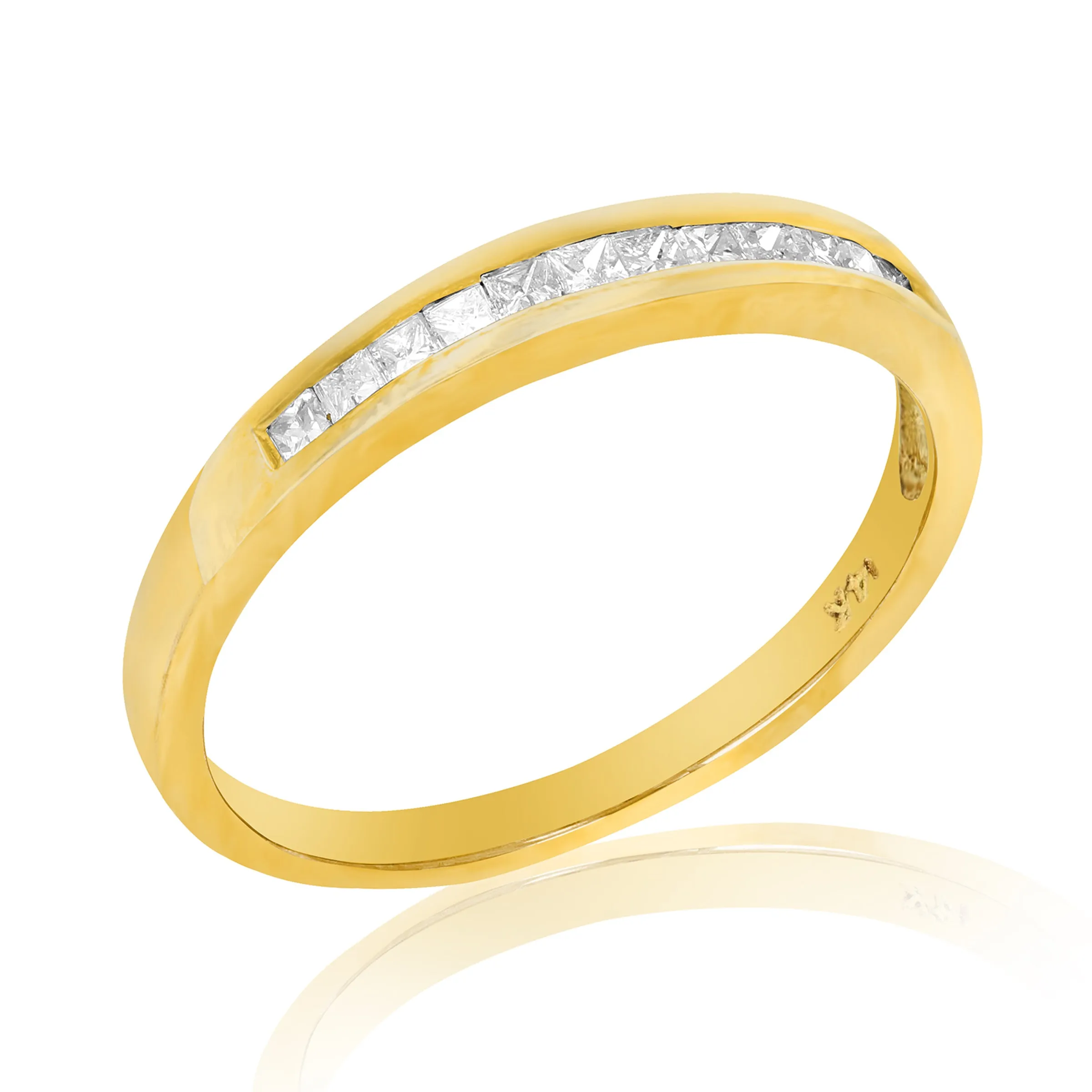 Classic Princess-cut Diamond Wedding Band
