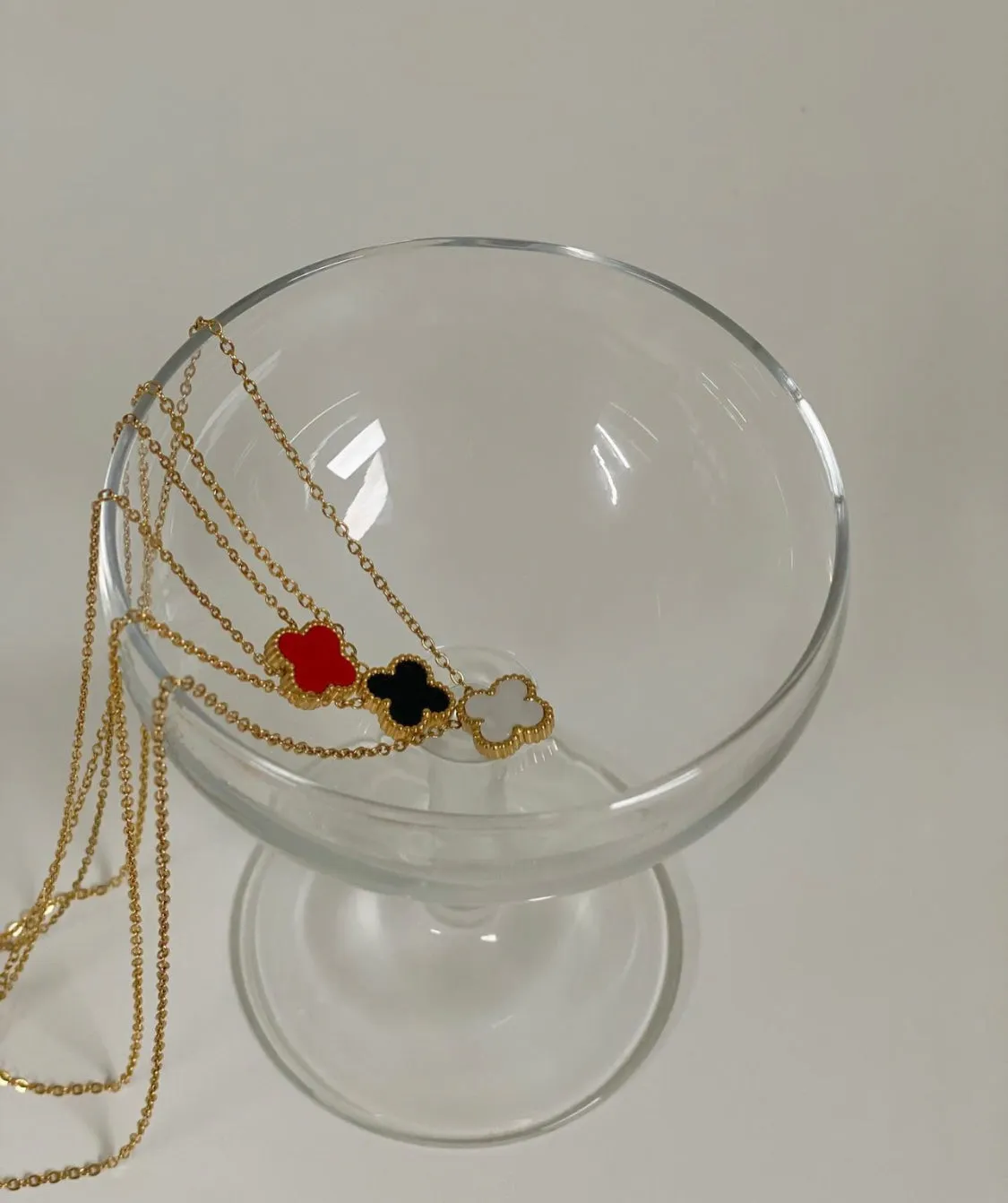 Clover necklace