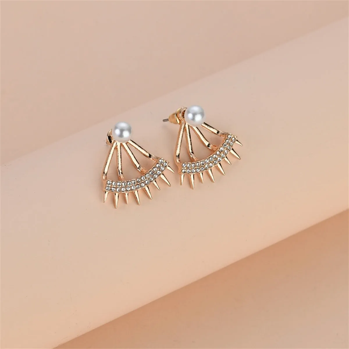 Cubic Zirconia & Pearl 18K Gold-Plated Fan Ear Jackets