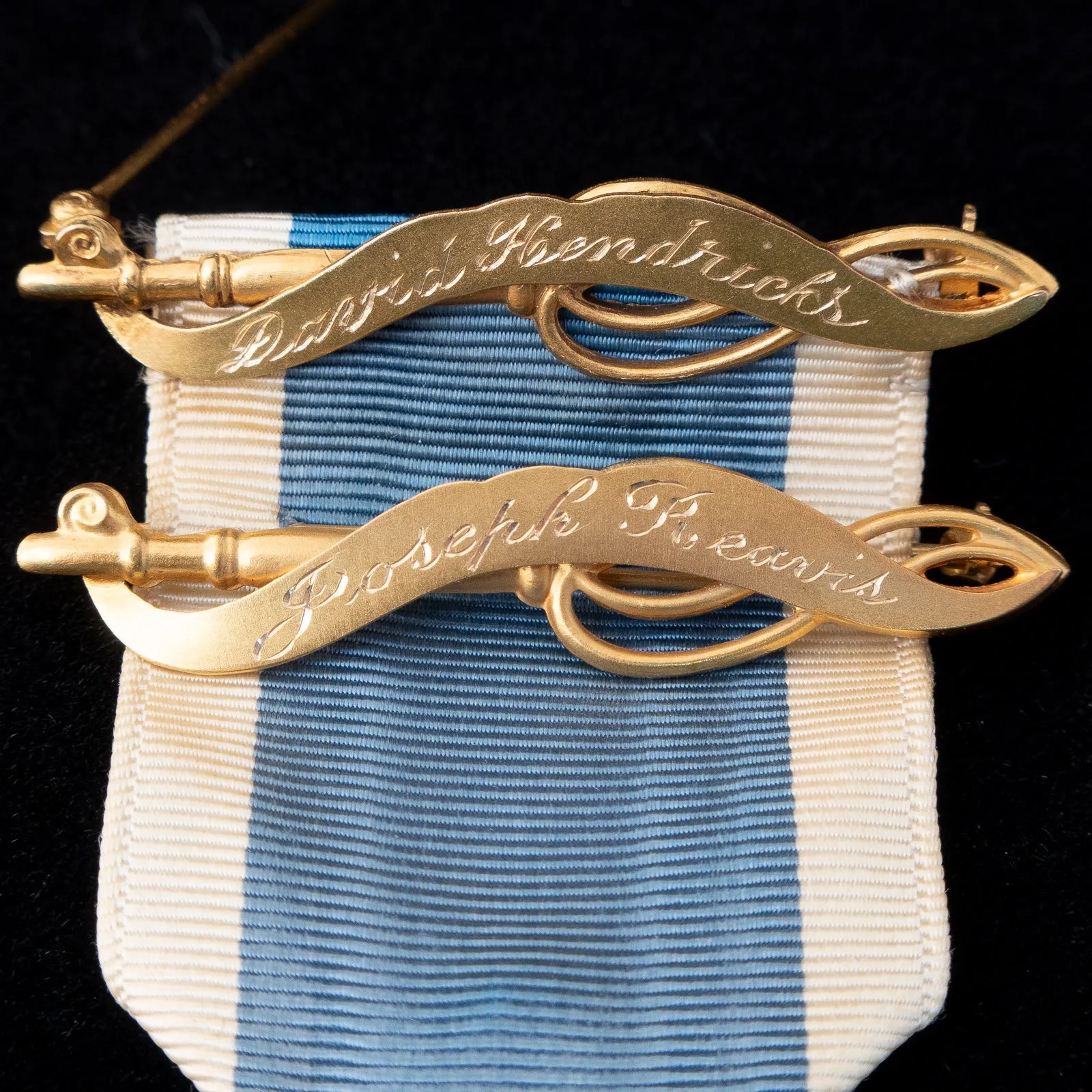 Daughters of the American Revolution Brooch