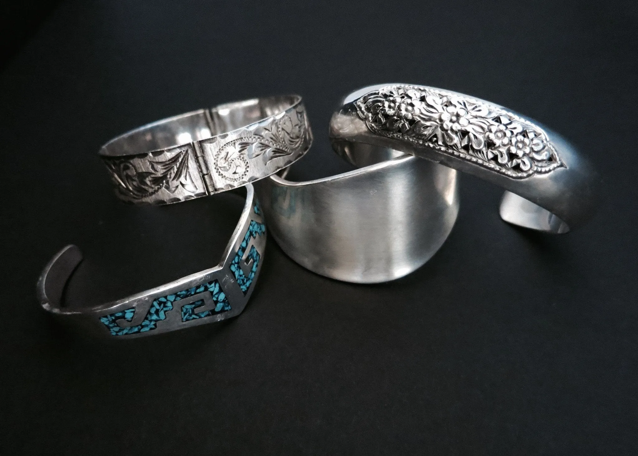 Exquisite traditional chase work bracelet from Thailand