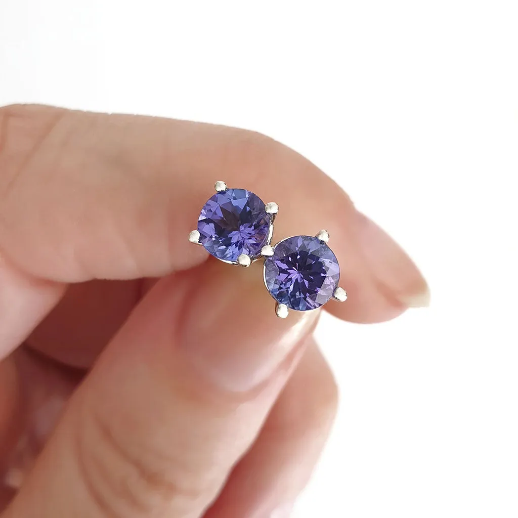 Filigree Round Tanzanite and White Gold Studs