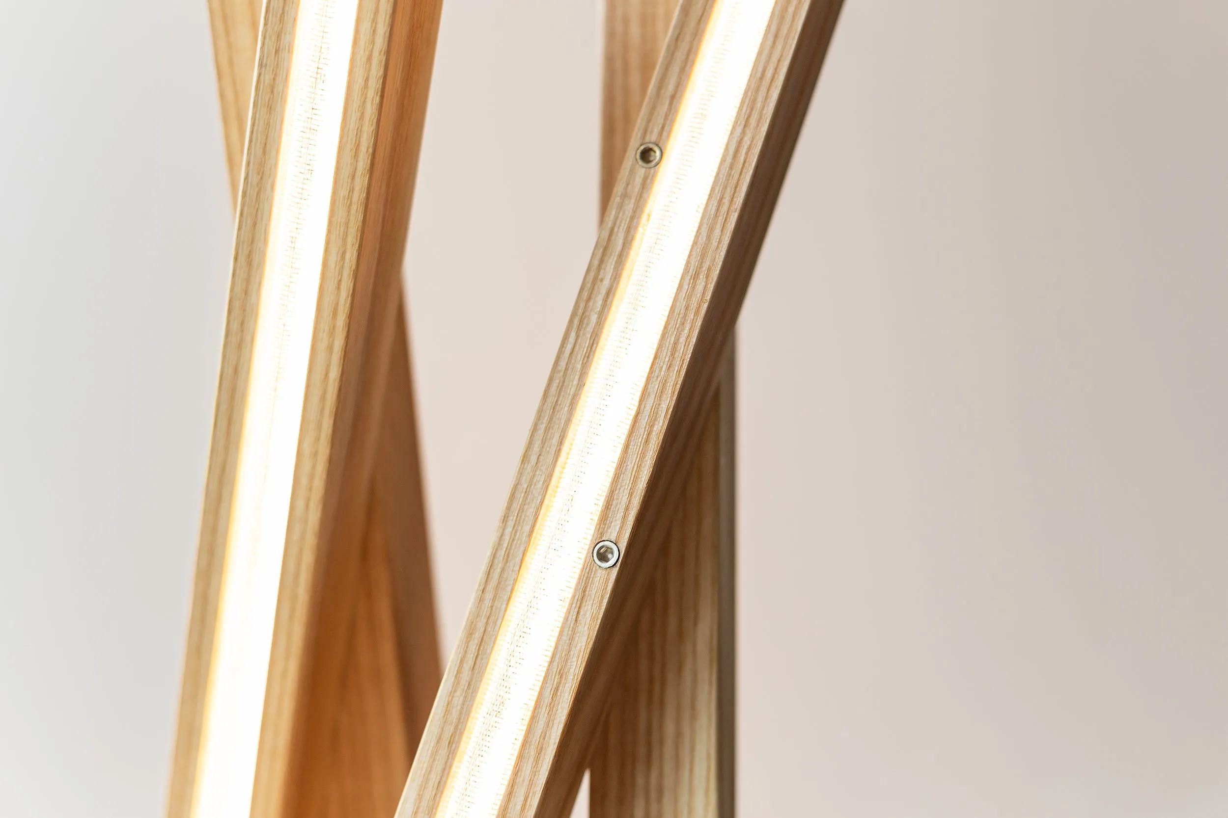 FLOOR LAMP GROOT