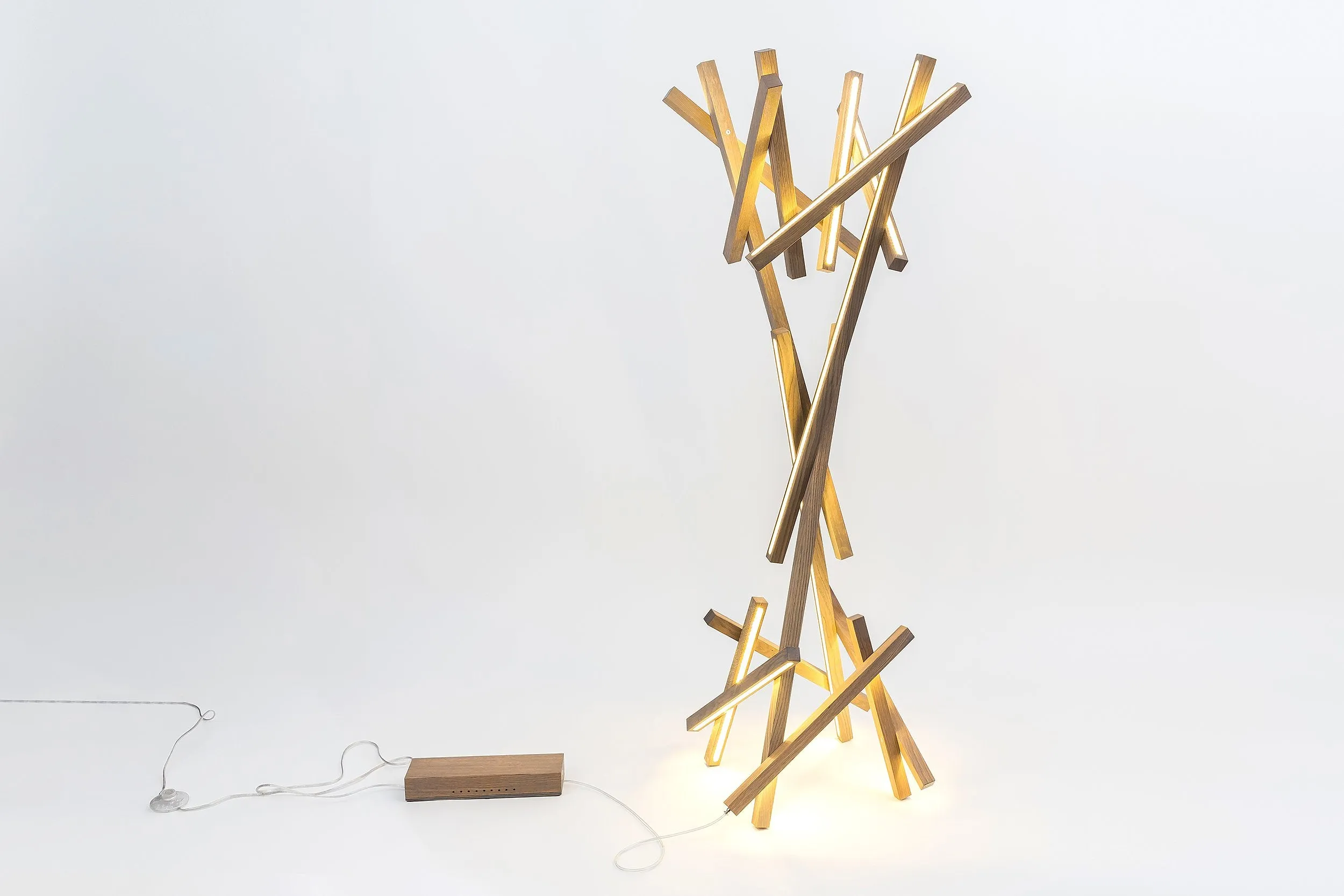 FLOOR LAMP GROOT