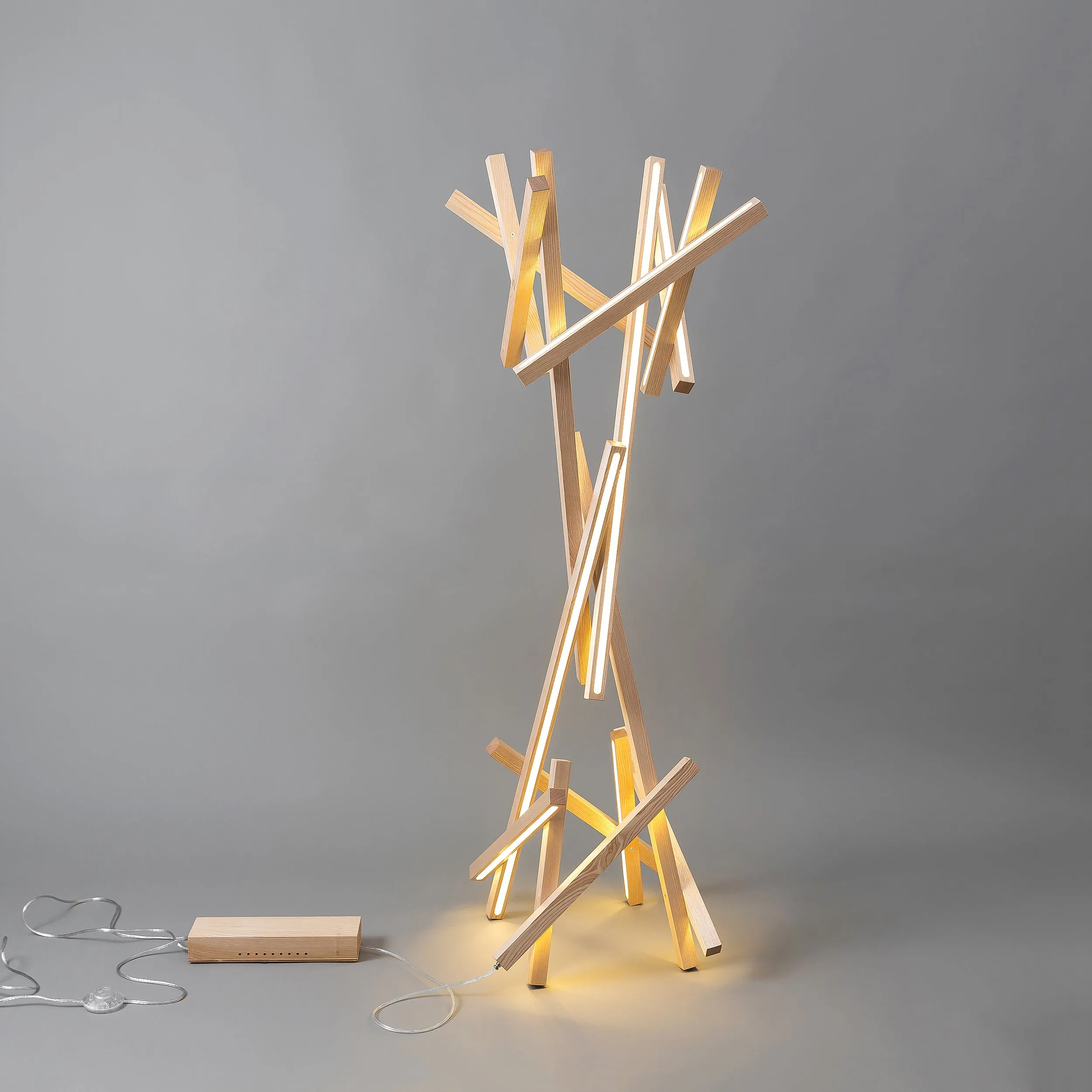 FLOOR LAMP GROOT