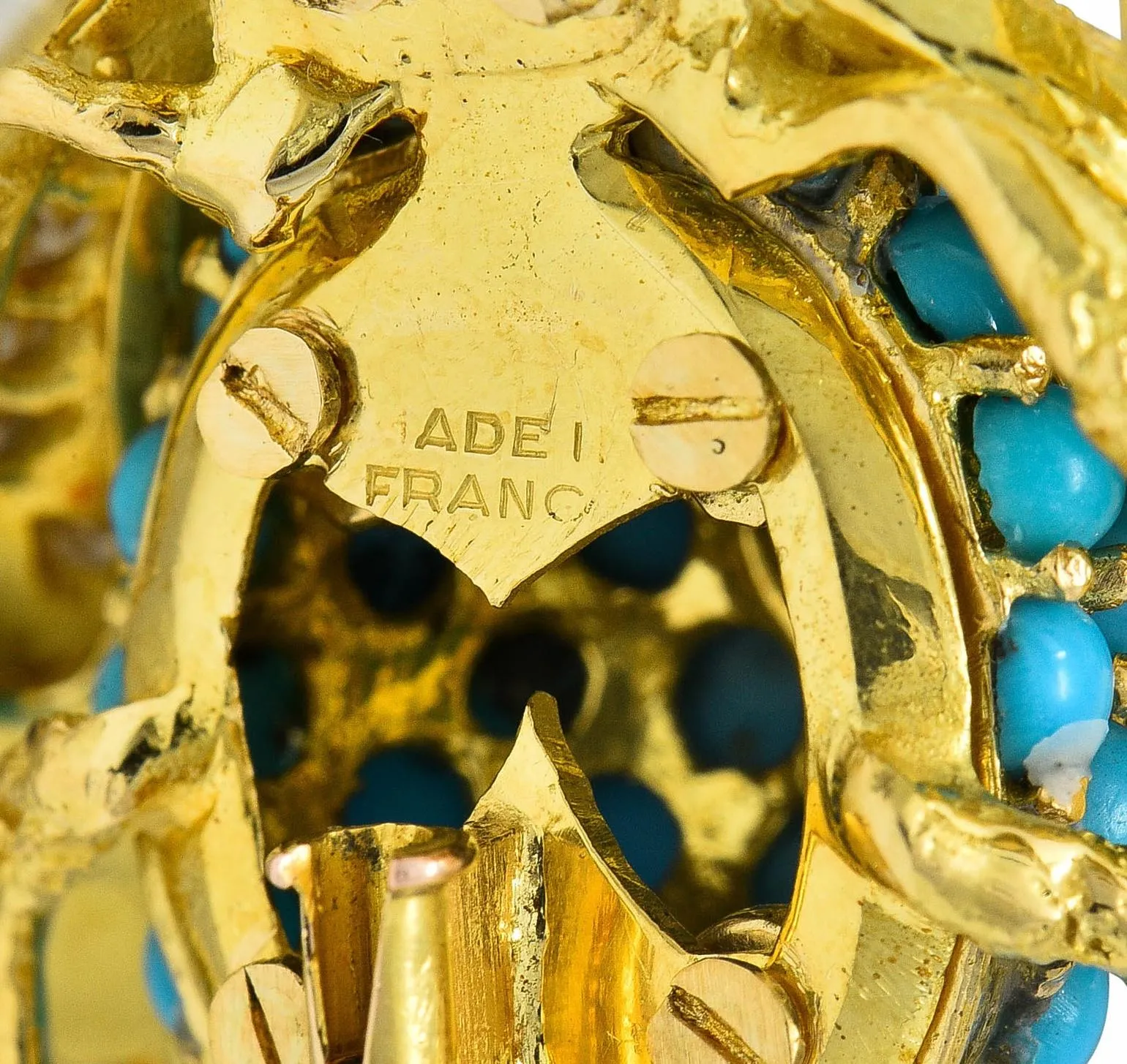 French 1960's 1.30 CTW Diamond Garnet Turquoise 18 Karat Yellow Gold Vintage Bee Brooch