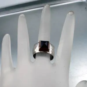 Garnet Ring 9k Rose Gold Sterling Silver size 6.5, 7 Hadar Designers (sp) SALE