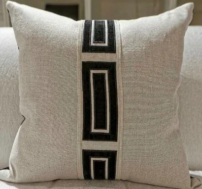 Giorgio Linen Ingot Tape Pillow - Ryan Studio