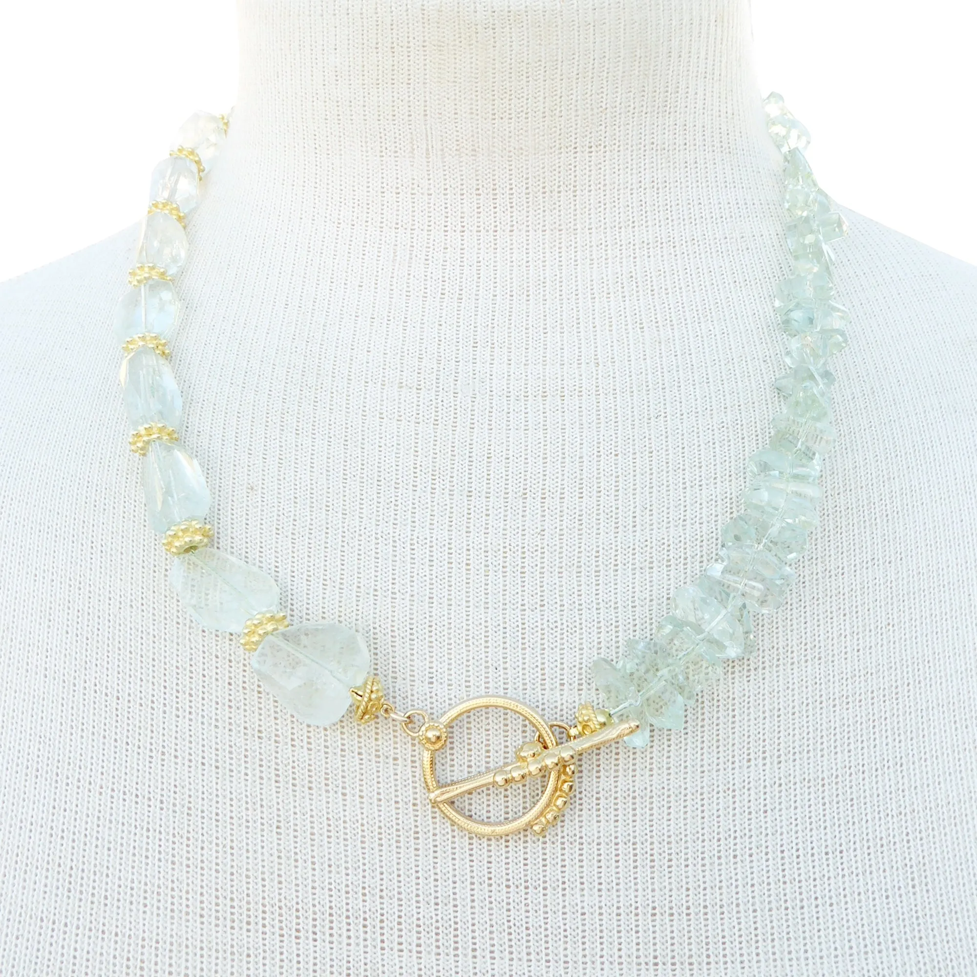 Green amethyst toggle necklace