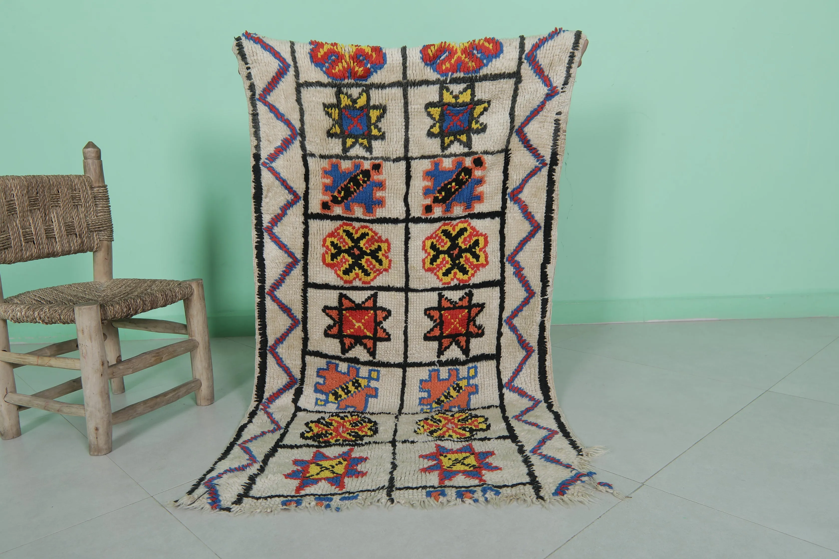 Handwoven Small Moroccan Rug 2.2 x 4.2 FT - Vibrant Artistic Design