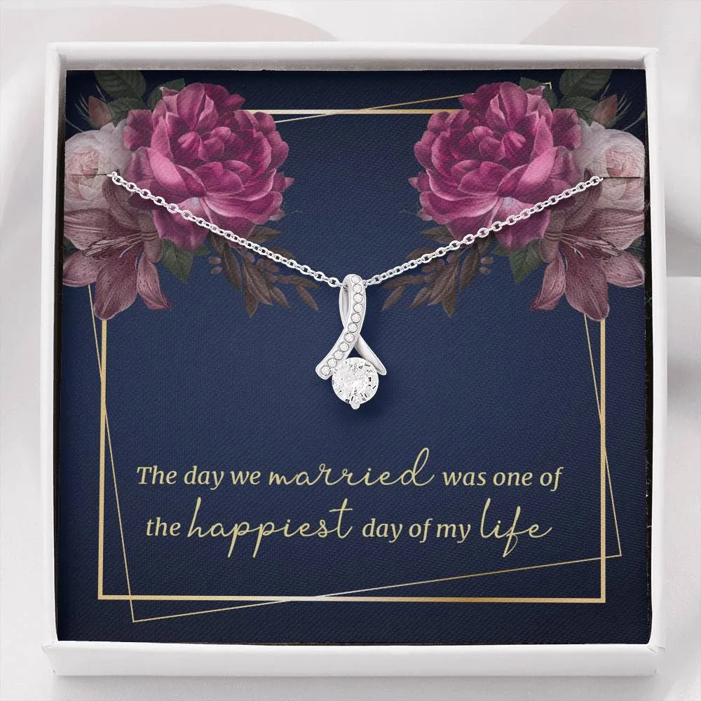 Happiest Day of my Life-Alluring Beauty Solitaire Necklace