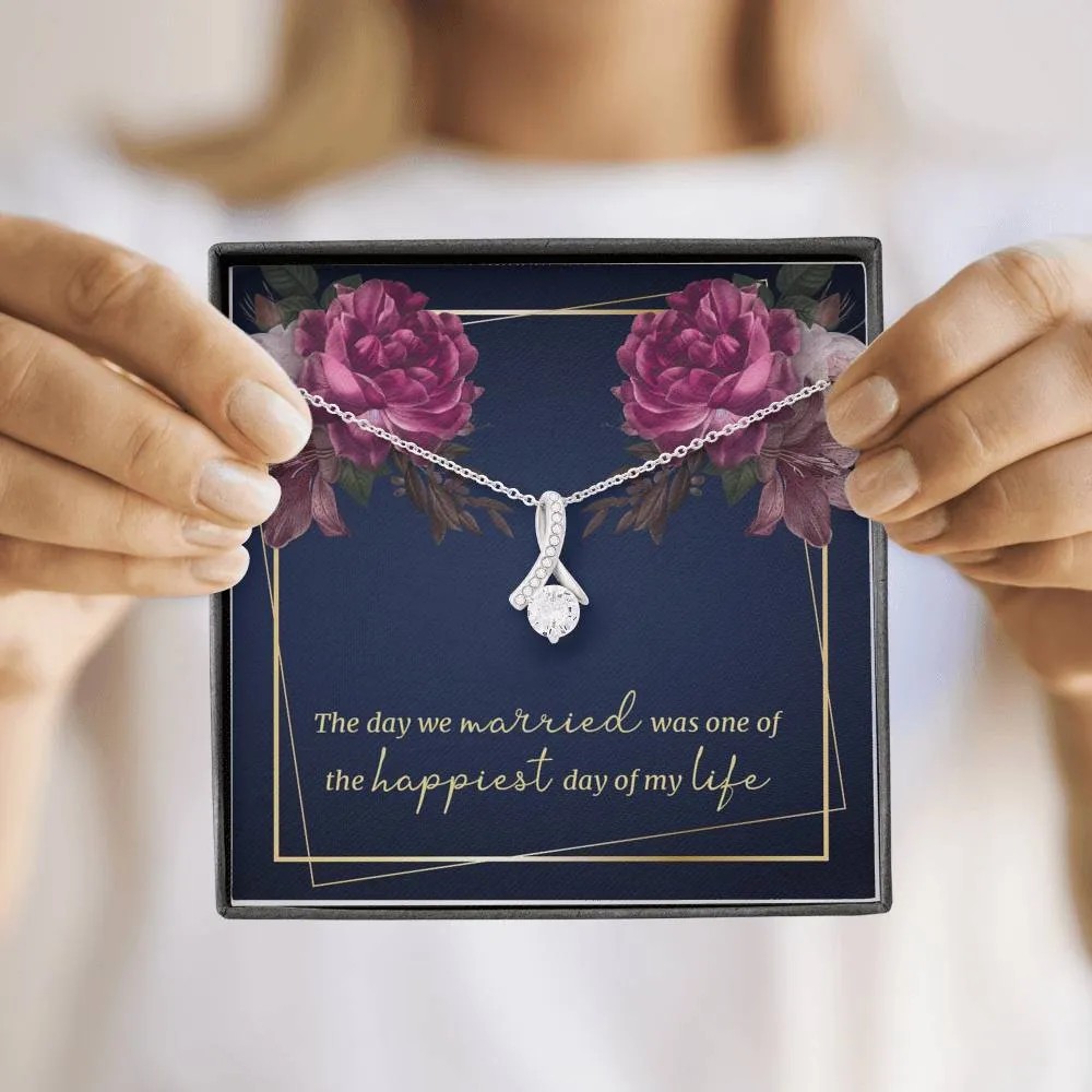Happiest Day of my Life-Alluring Beauty Solitaire Necklace