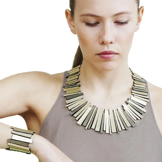 Hellena gold leather necklace and bracelet set