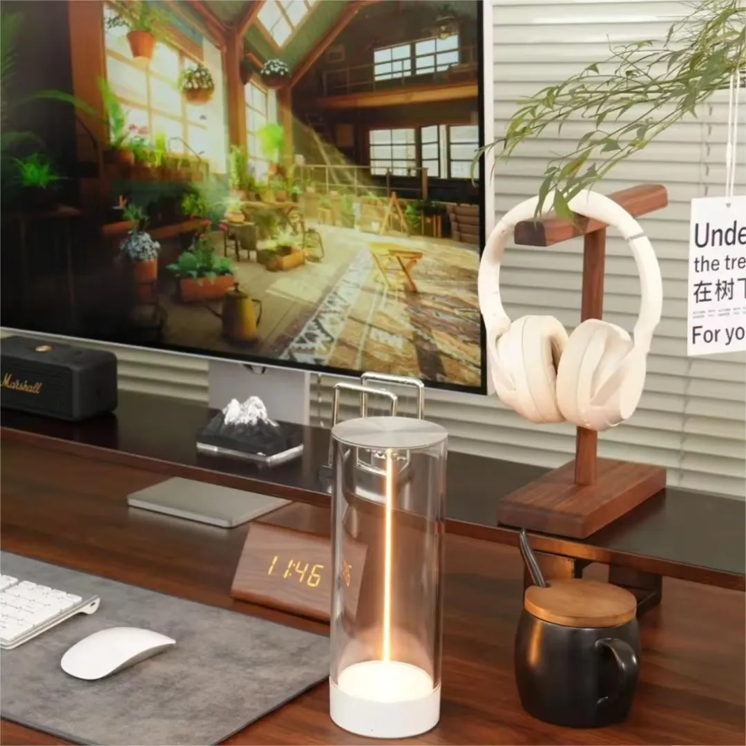 Lamp Luminous Flux: USB Portable Touch-Control LED Lamp