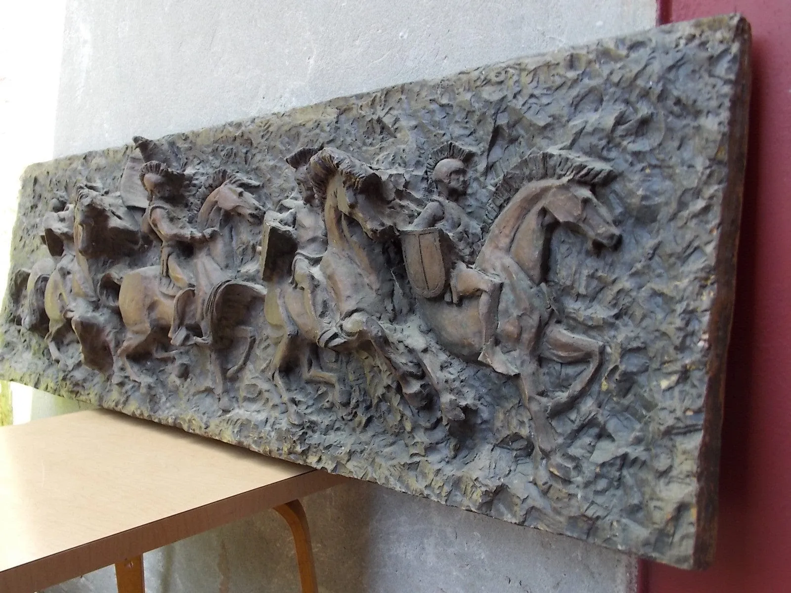 Large Vanguard Roman Soldiers Horses Battle Wall Sculpture