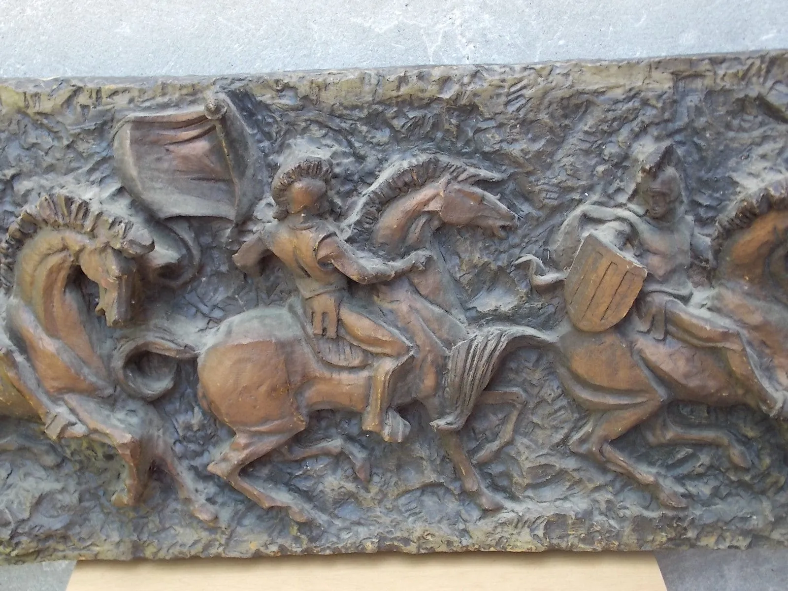 Large Vanguard Roman Soldiers Horses Battle Wall Sculpture