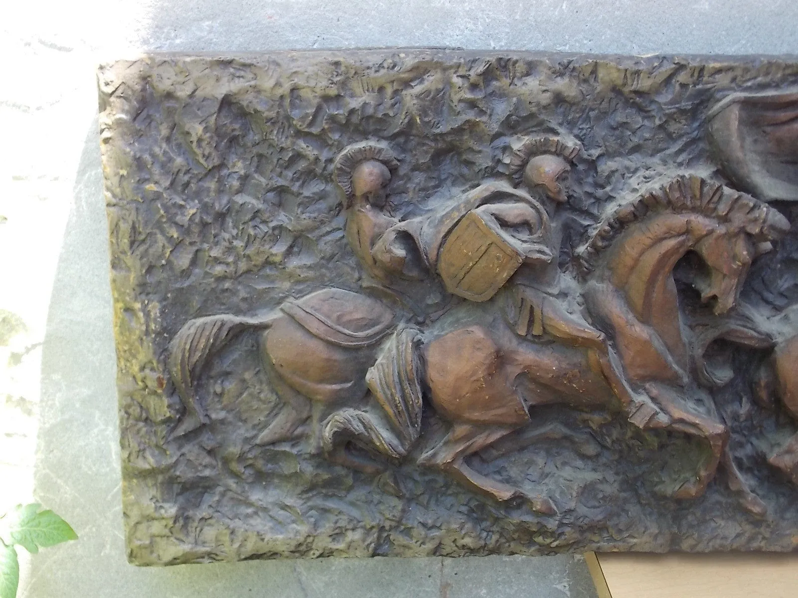 Large Vanguard Roman Soldiers Horses Battle Wall Sculpture