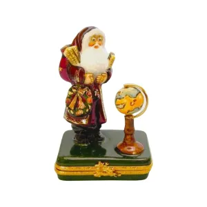 Lynn Haney: Santa w Globe