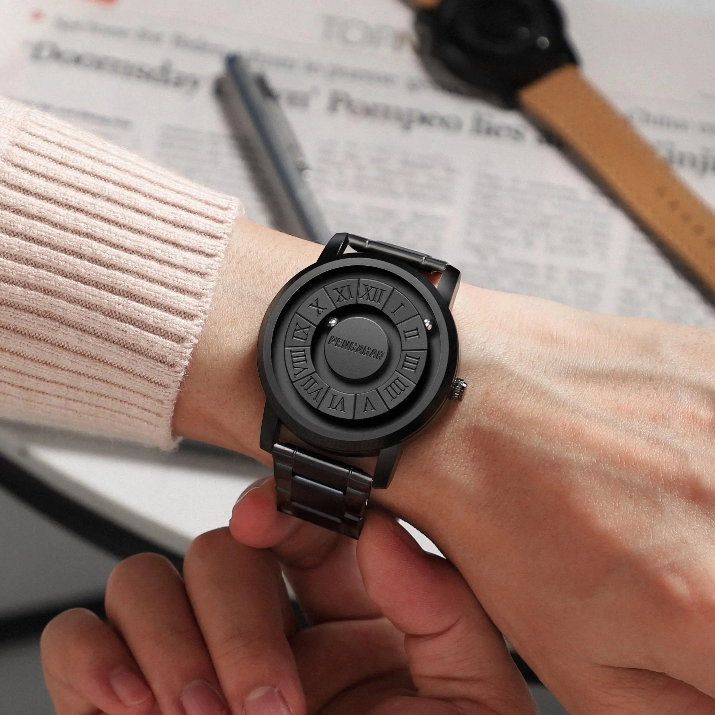 Magno Shift Watch