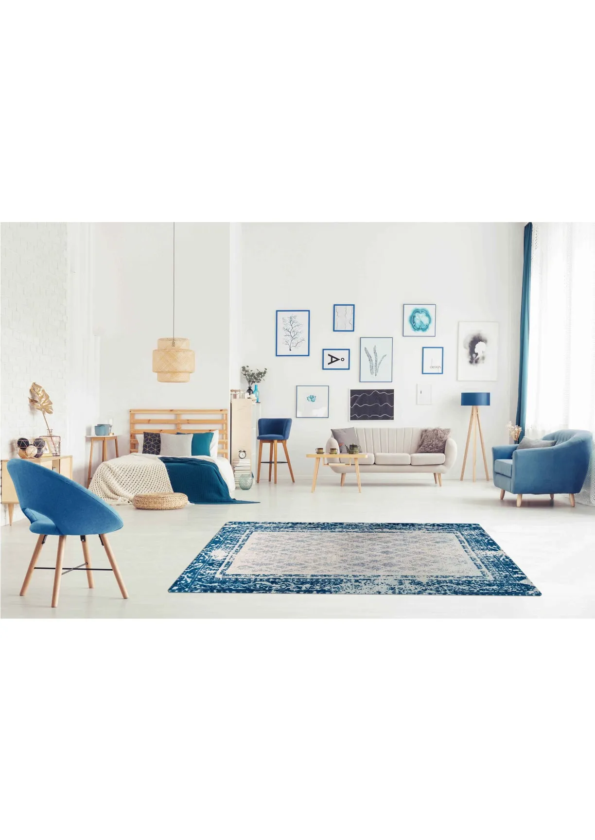 Mariam Corona Blue