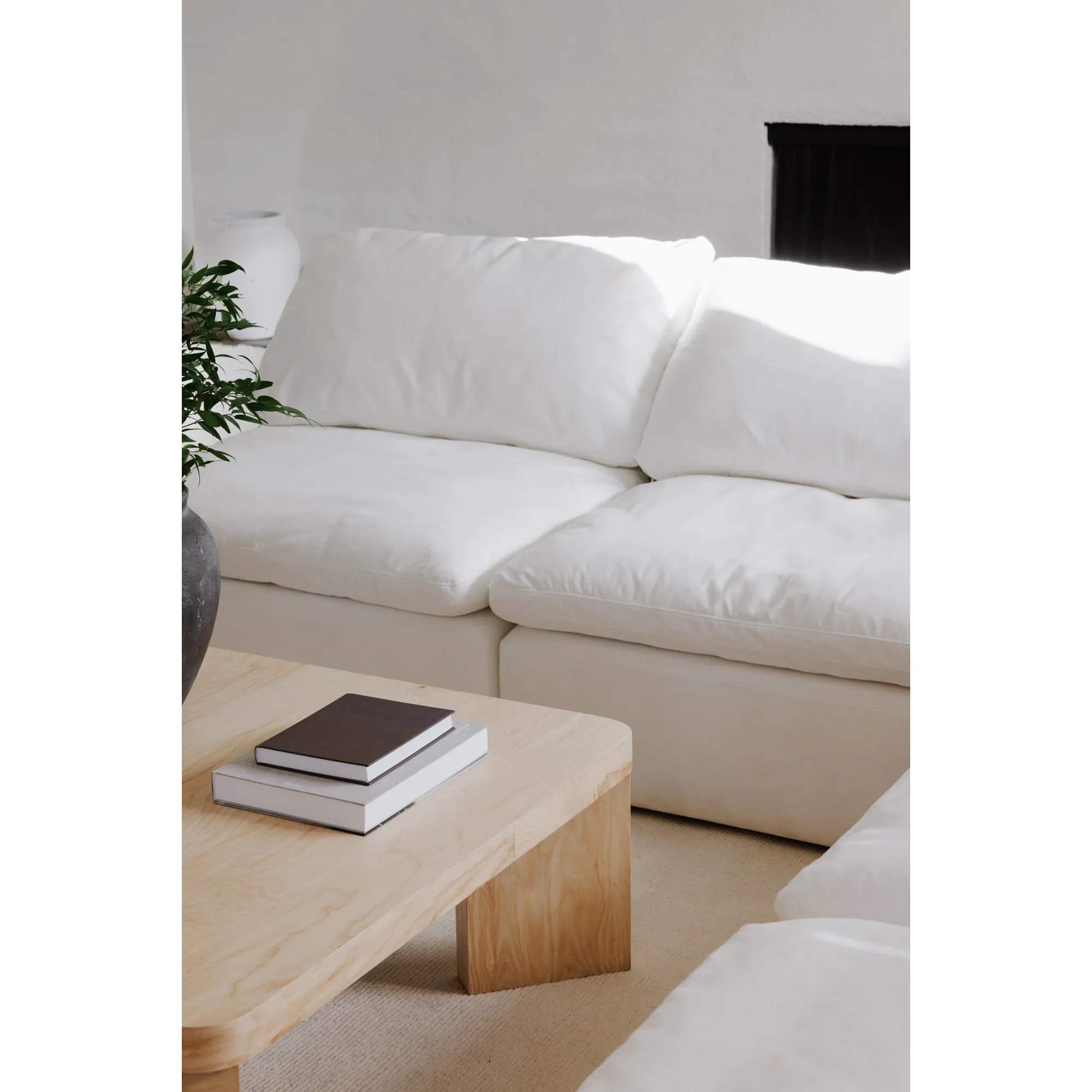 Modern Lounge Haven: Water-Resistant Modular Sofa