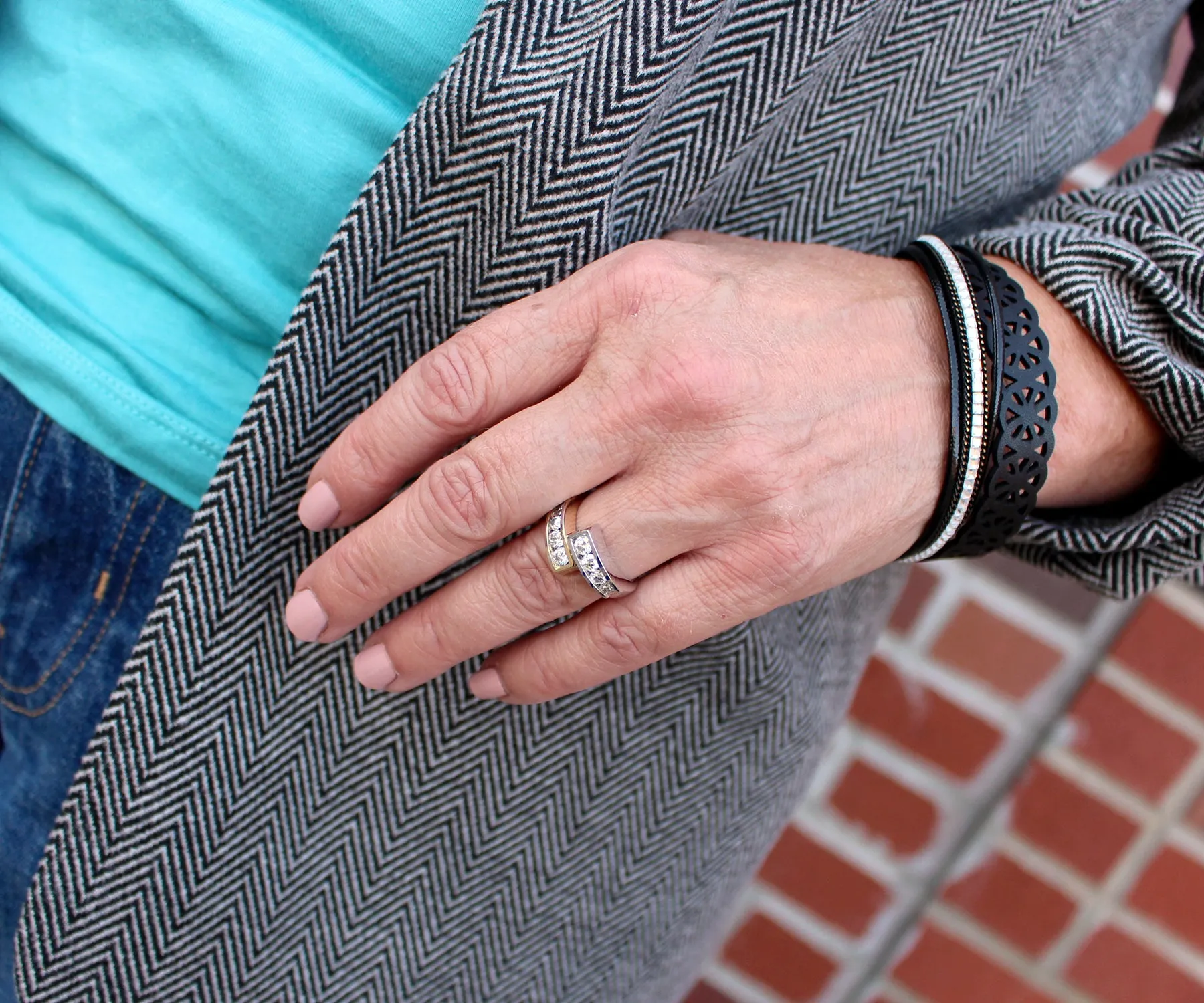 Modern Two Tone Twist Diamond Ring