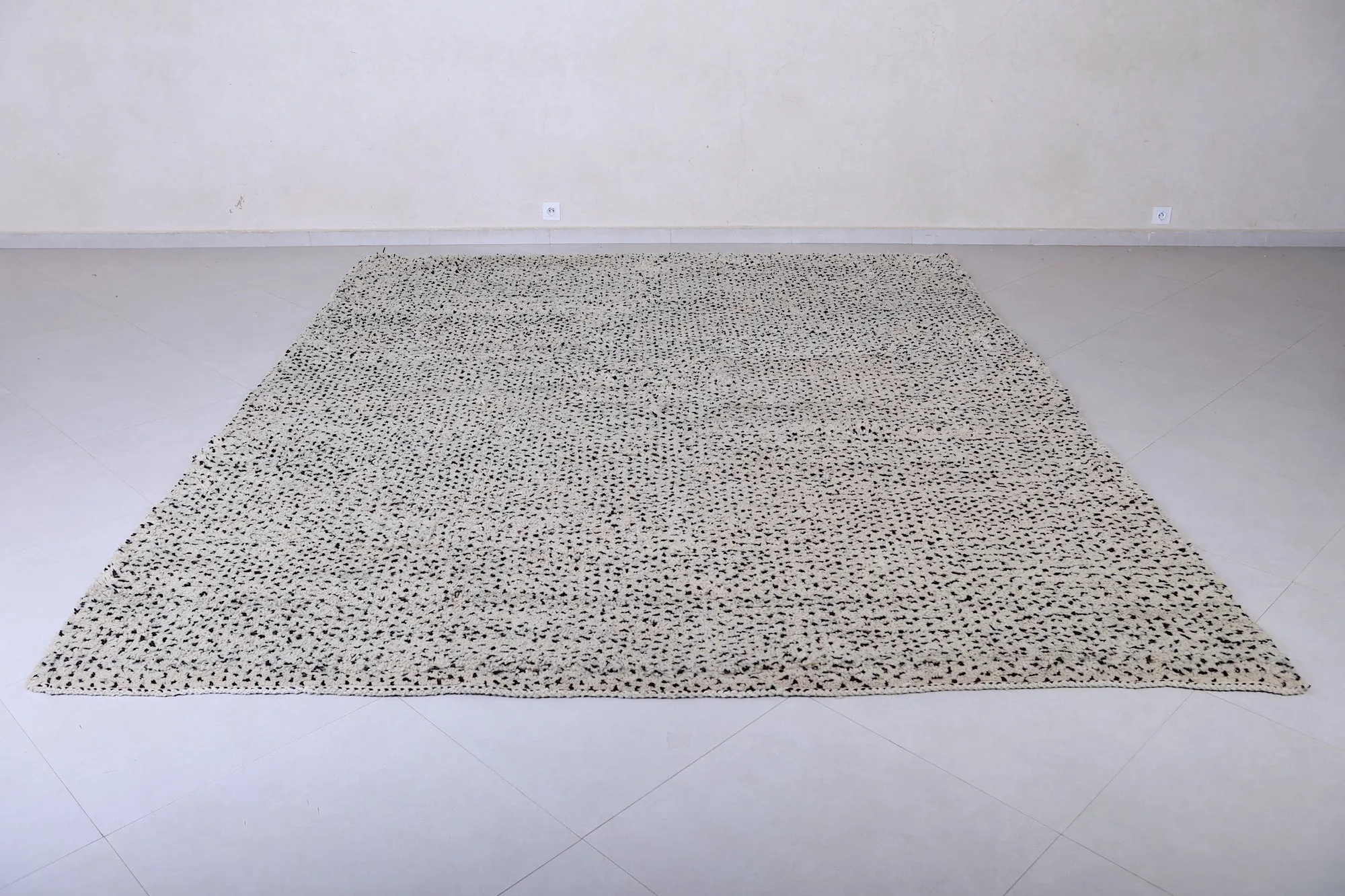 Moroccan solid rug - Handmade Berber area rug