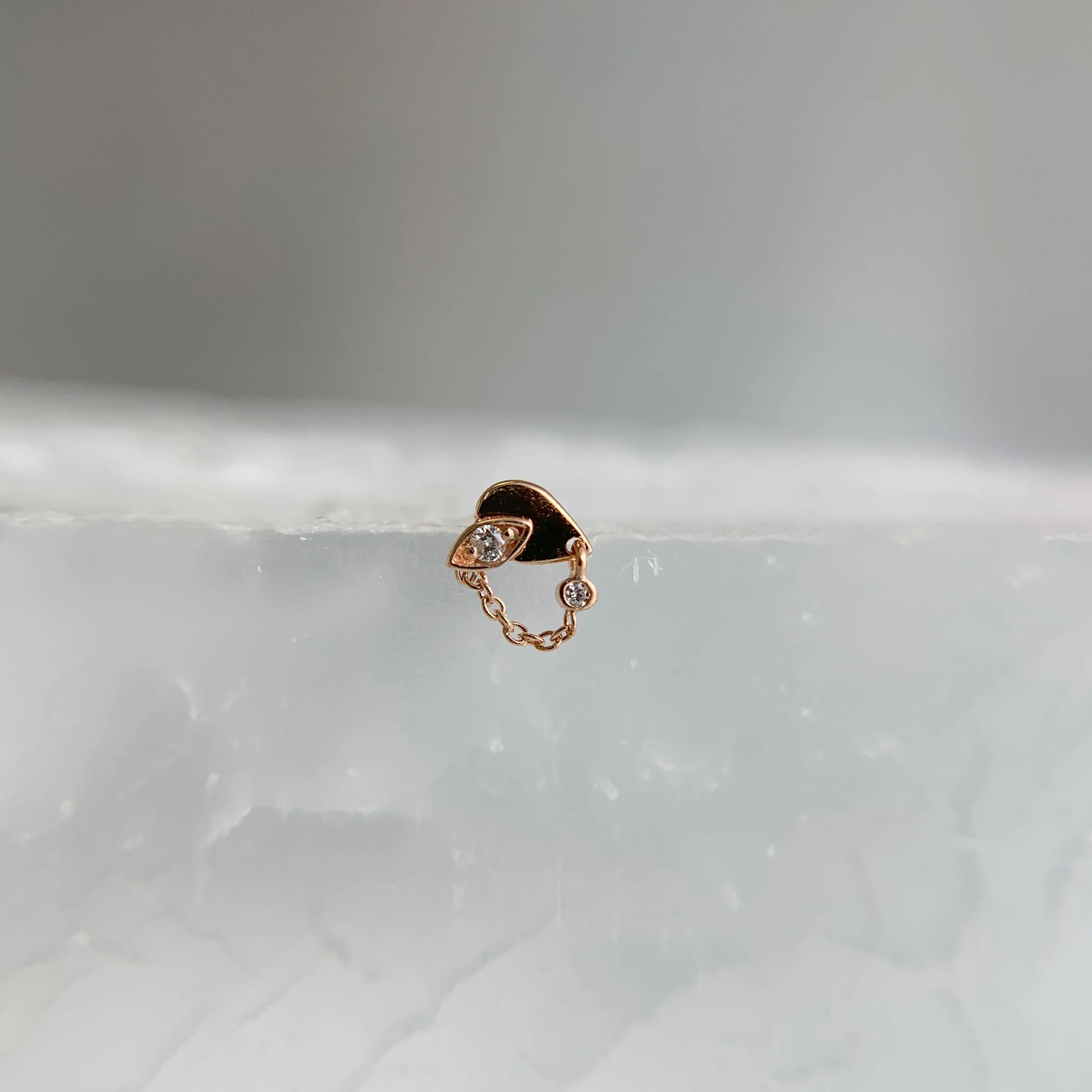 Need with Diamond and Chain Threadless End
