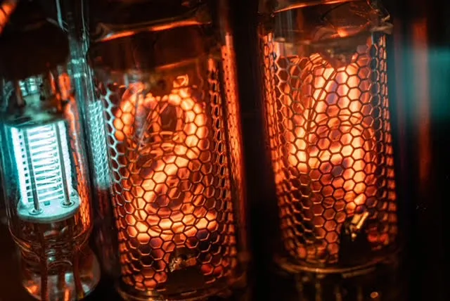 NIWA Nixie watch V 2.0 - Titanium Barnard 68