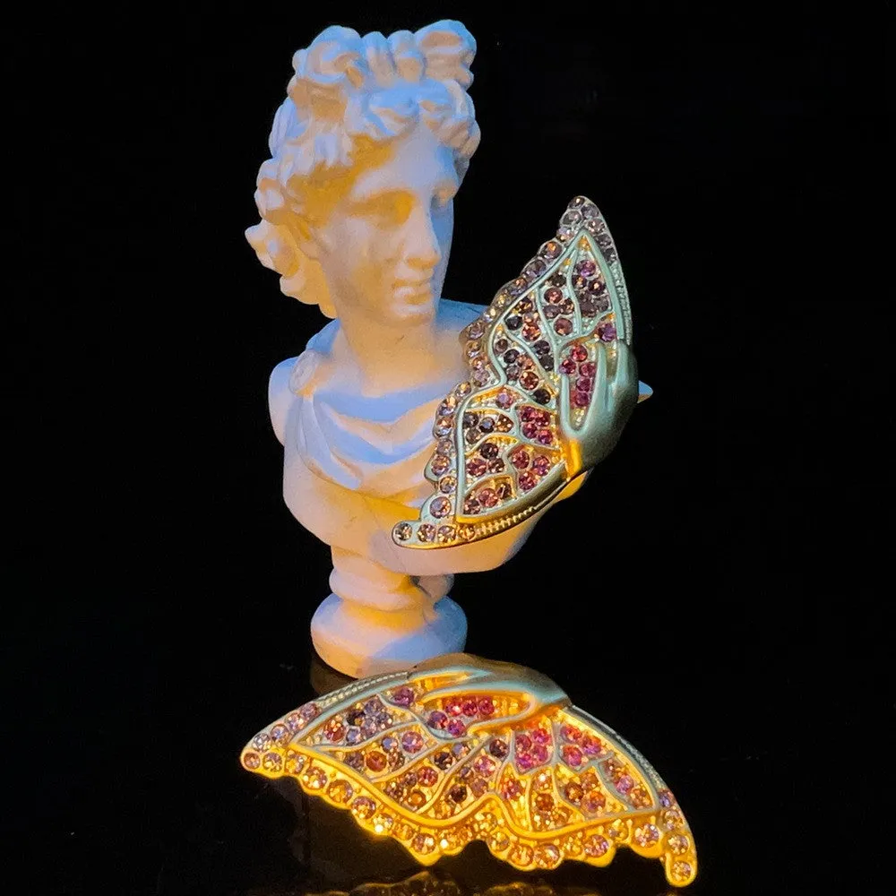 Opulent Wings