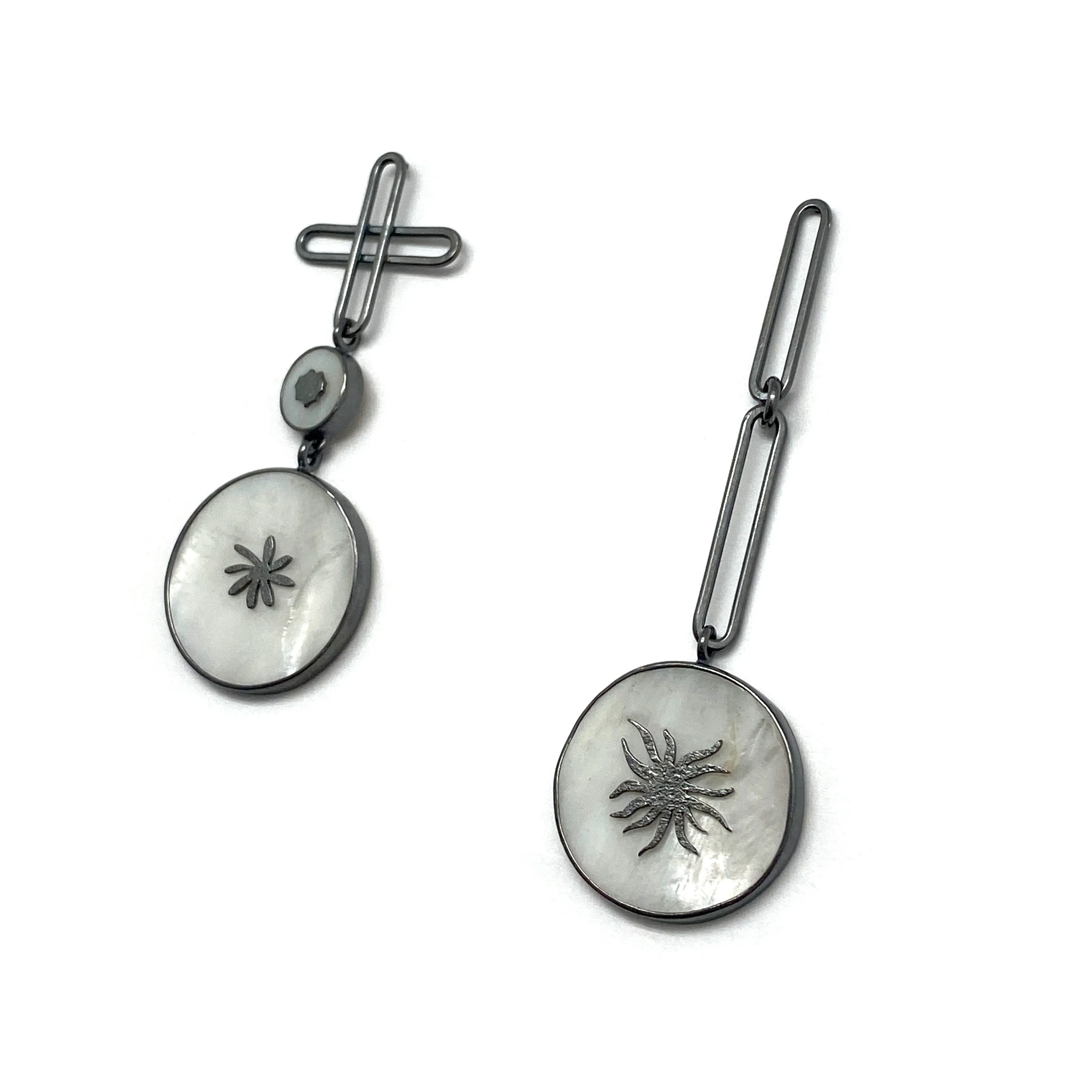 Pearl Icon Earrings
