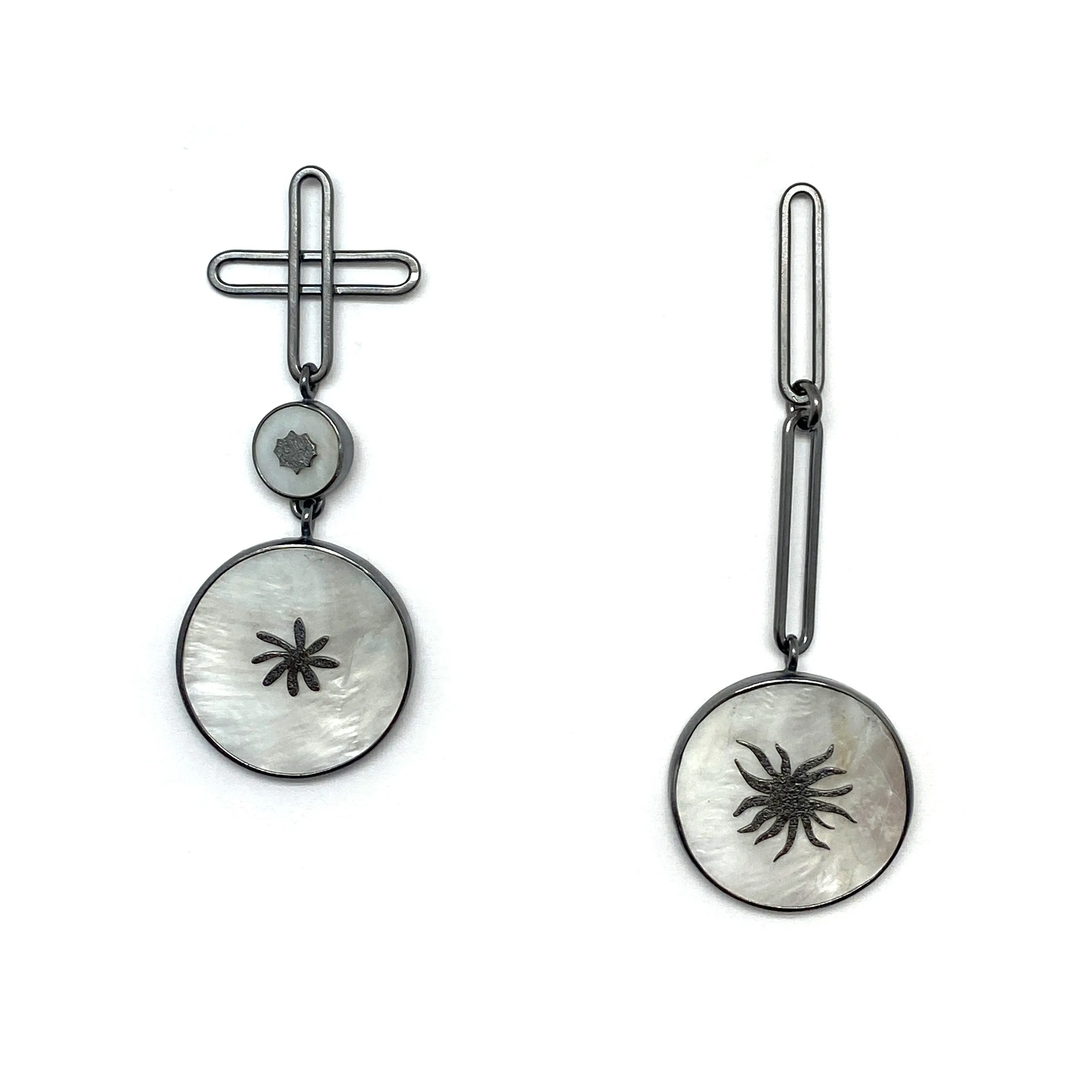 Pearl Icon Earrings